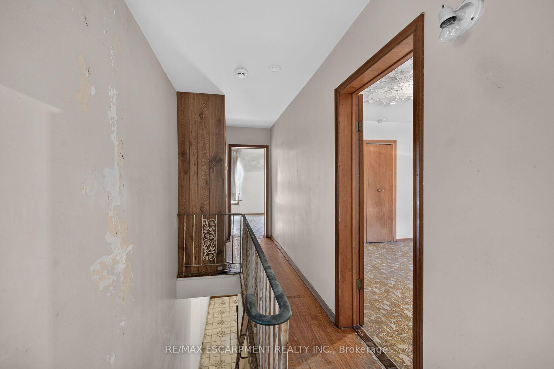 Photo 22 of 15 Kinrade Avenue, Hamilton, Stipley — HOMEH