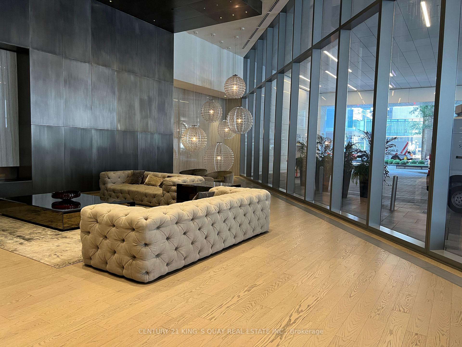 Photo 3 of Unit 2804, 100 Harbour Street, Toronto, Waterfront Communities — HOMEH