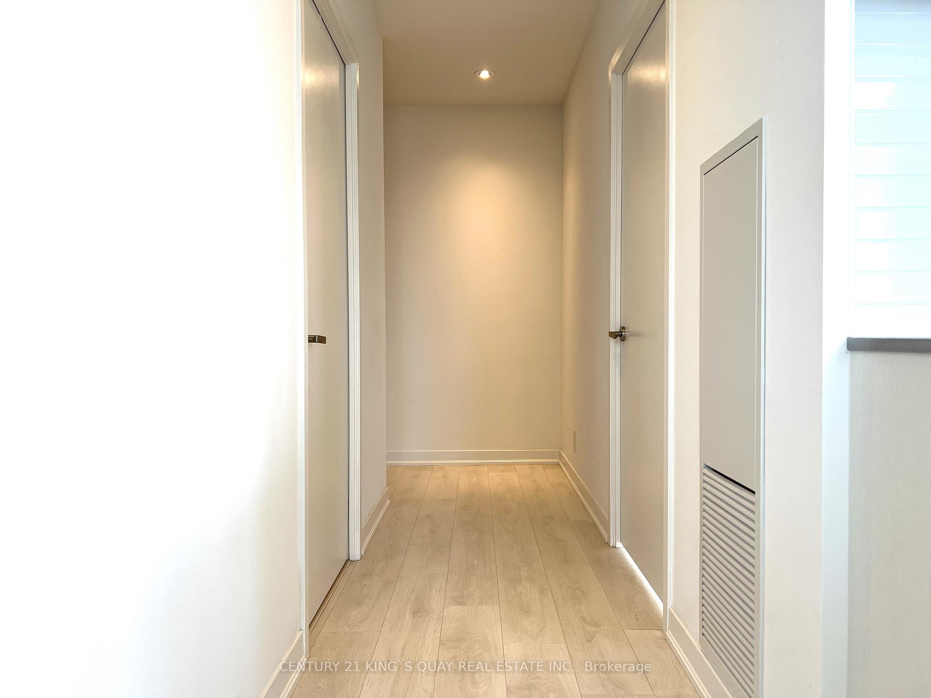Photo 9 of Unit 2804, 100 Harbour Street, Toronto, Waterfront Communities — HOMEH