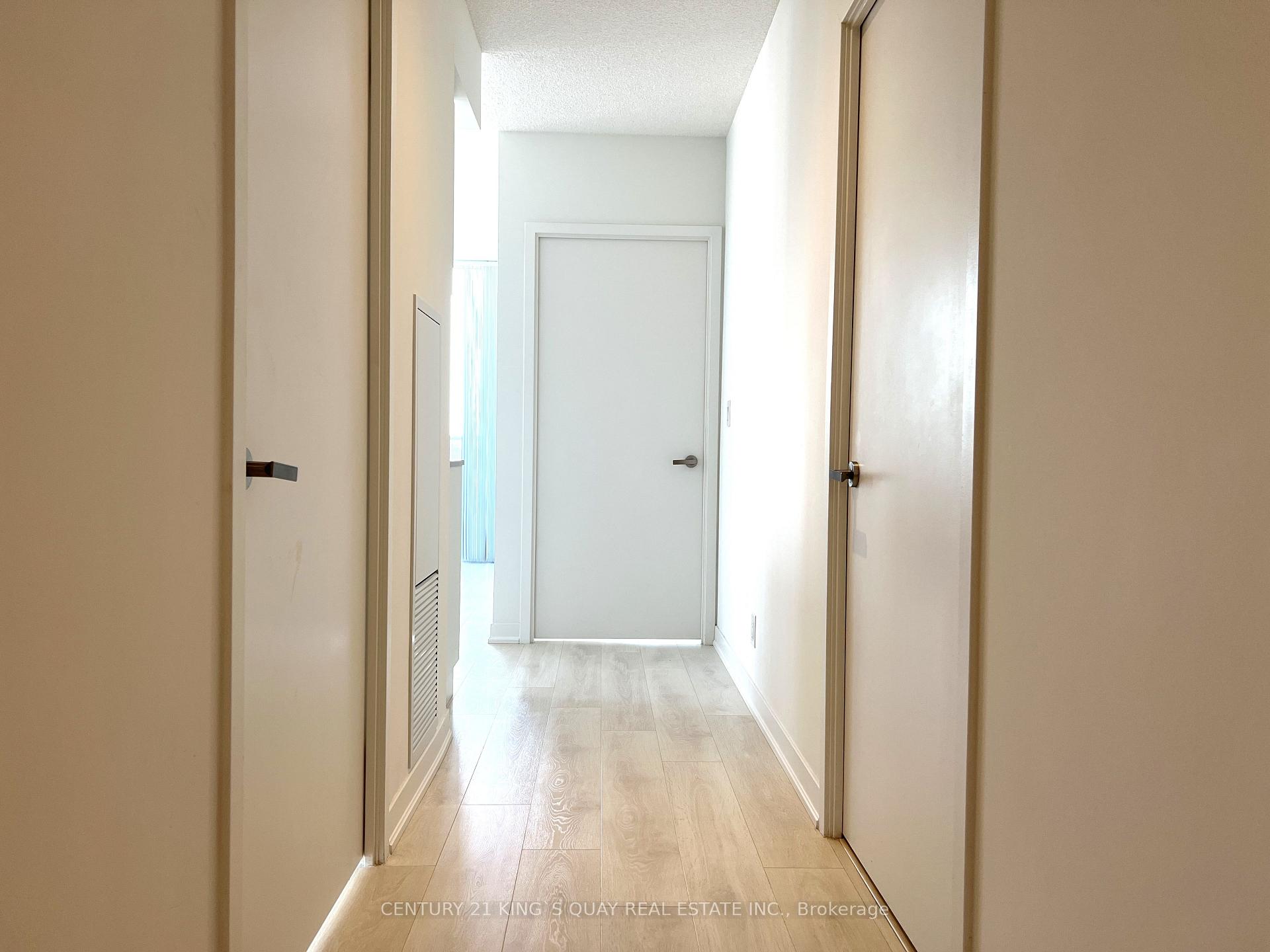Photo 11 of Unit 2804, 100 Harbour Street, Toronto, Waterfront Communities — HOMEH