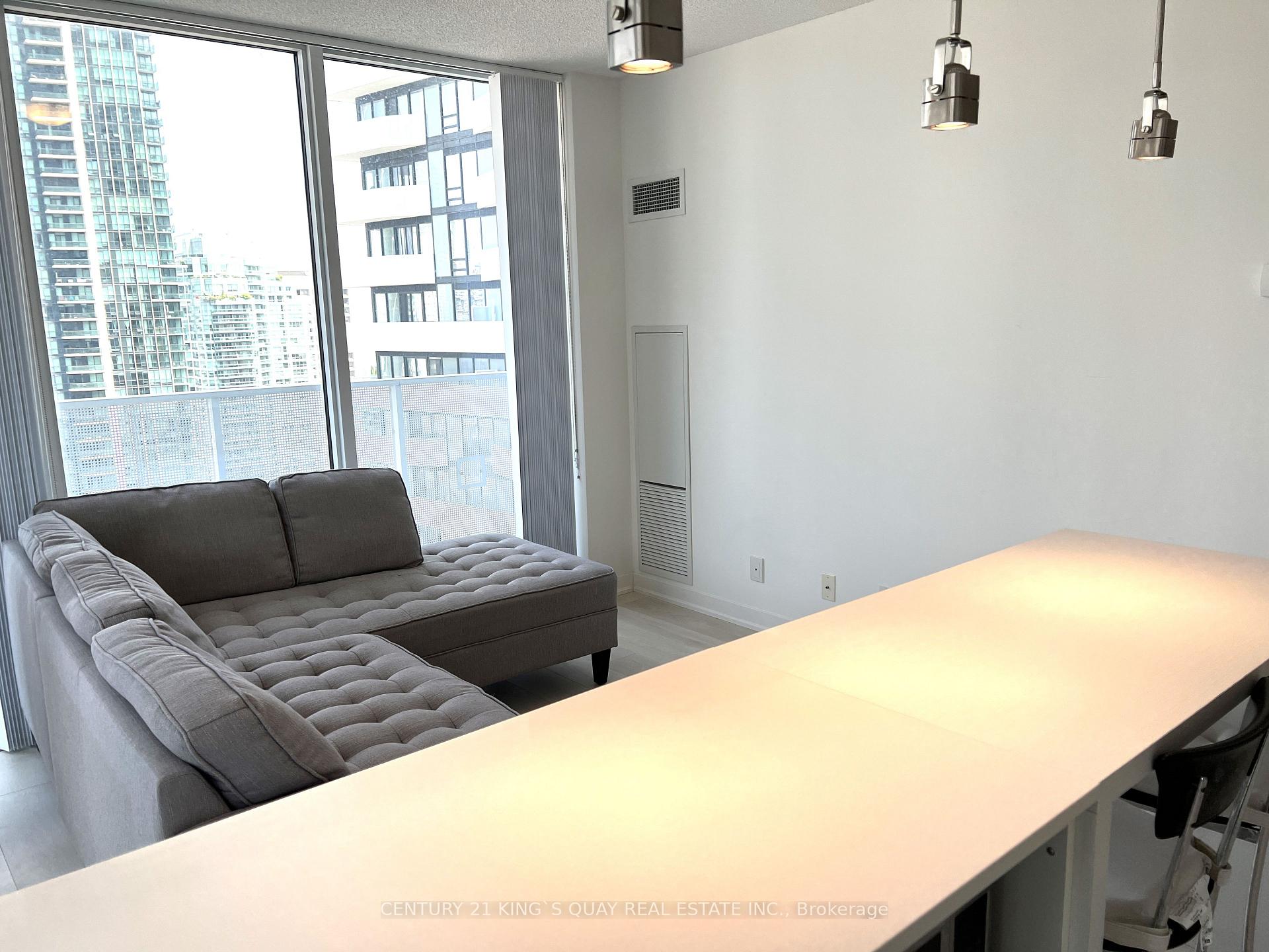 Photo 15 of Unit 2804, 100 Harbour Street, Toronto, Waterfront Communities — HOMEH