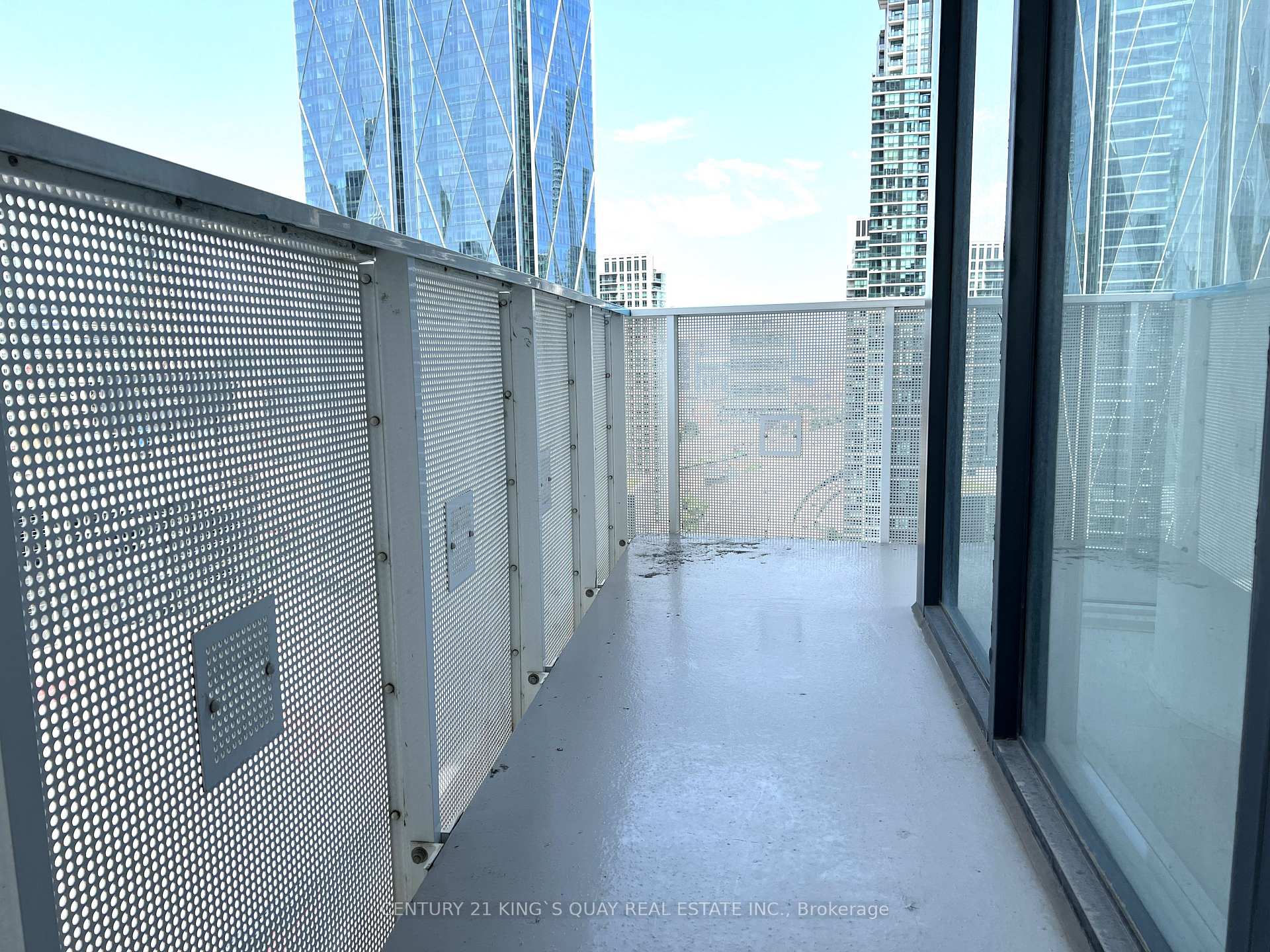 Photo 39 of Unit 2804, 100 Harbour Street, Toronto, Waterfront Communities — HOMEH