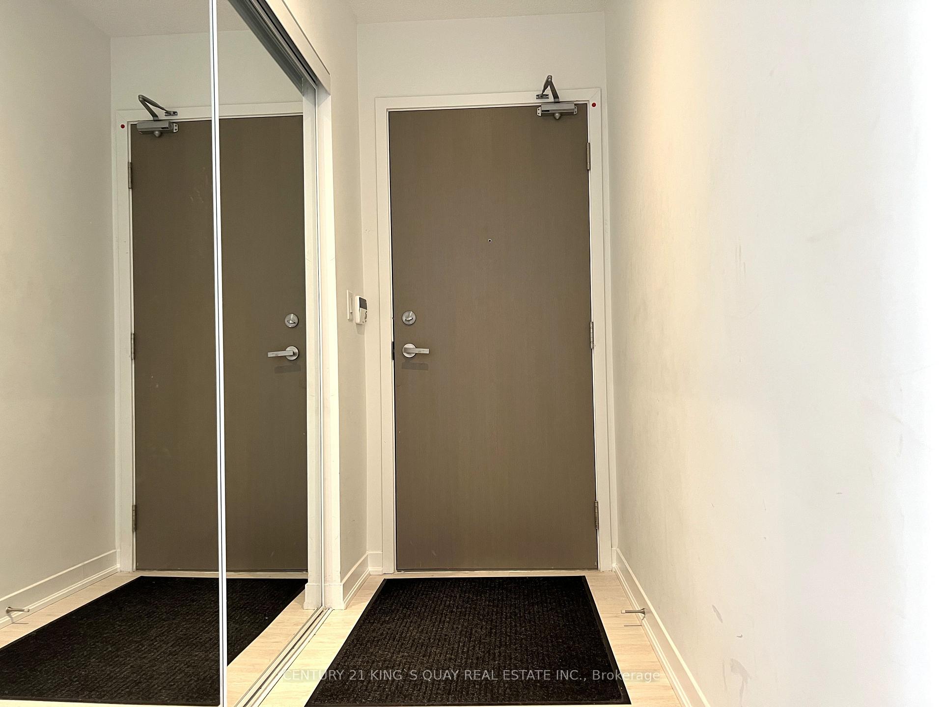 Photo 4 of Unit 2804, 100 Harbour Street, Toronto, Waterfront Communities — HOMEH