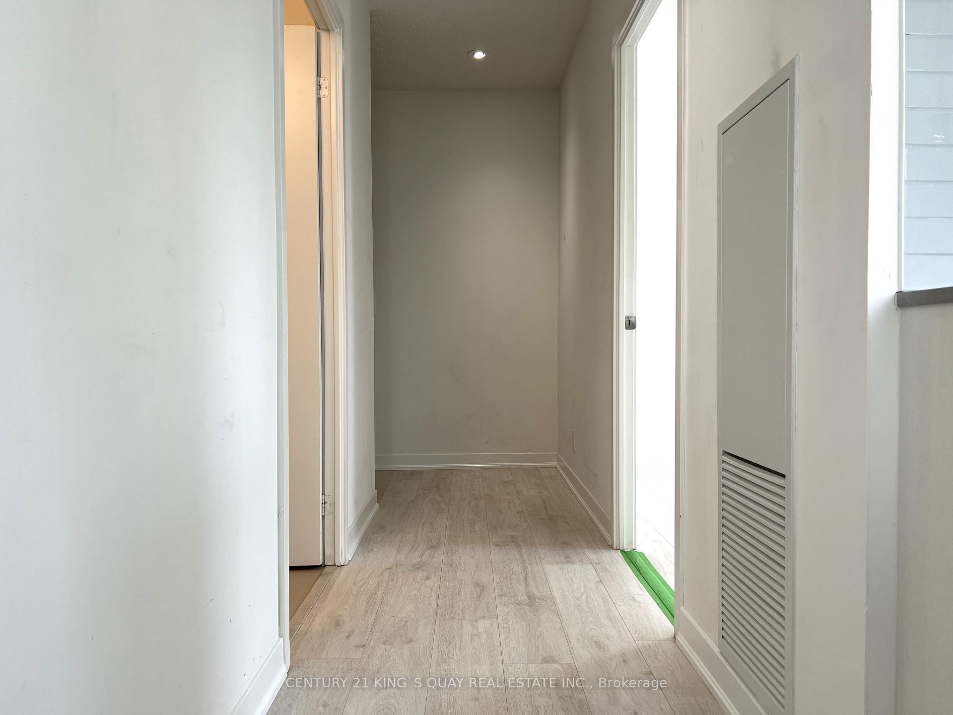 Photo 6 of Unit 2804, 100 Harbour Street, Toronto, Waterfront Communities — HOMEH