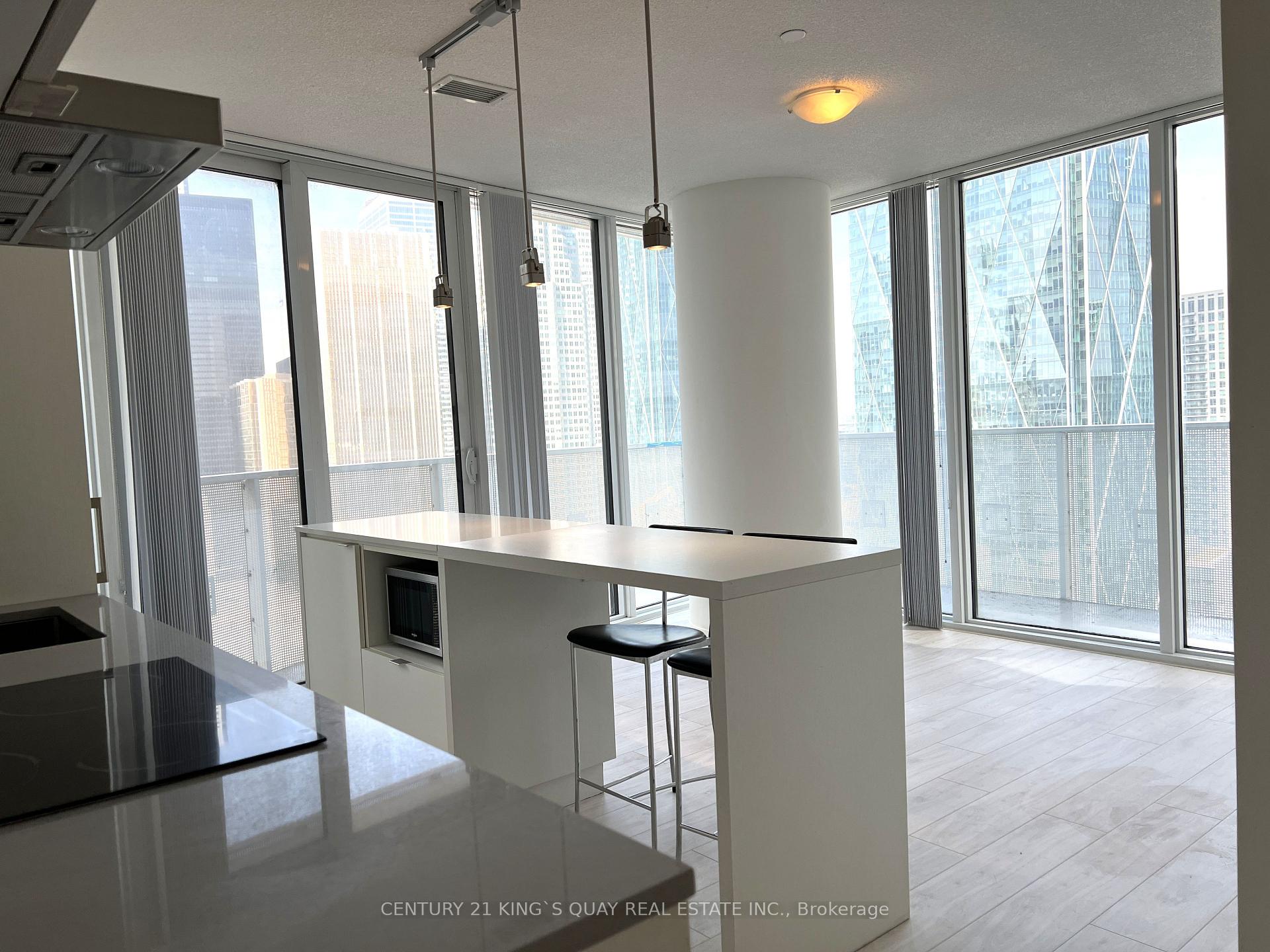 Photo 14 of Unit 2804, 100 Harbour Street, Toronto, Waterfront Communities — HOMEH