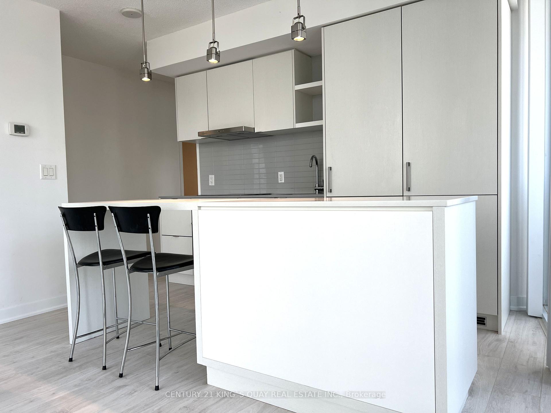 Photo 22 of Unit 2804, 100 Harbour Street, Toronto, Waterfront Communities — HOMEH