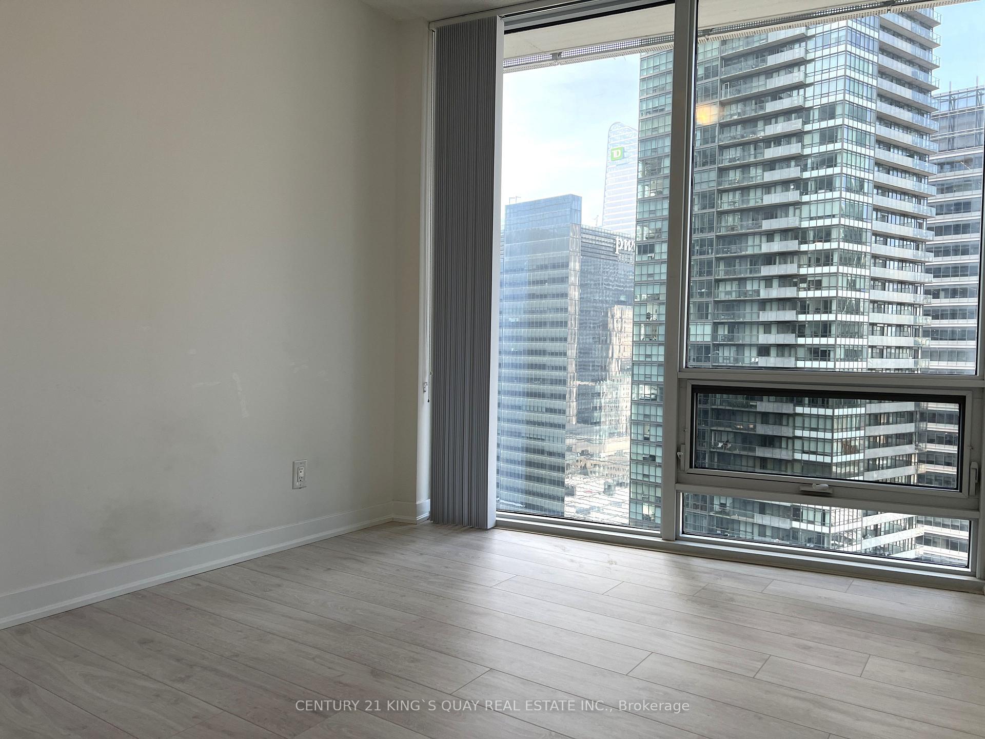 Photo 34 of Unit 2804, 100 Harbour Street, Toronto, Waterfront Communities — HOMEH