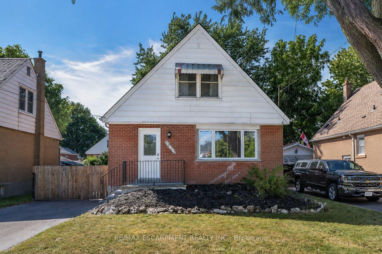 Photo 1 of 274 East 38th Street, Hamilton, Raleigh — HOMEH
