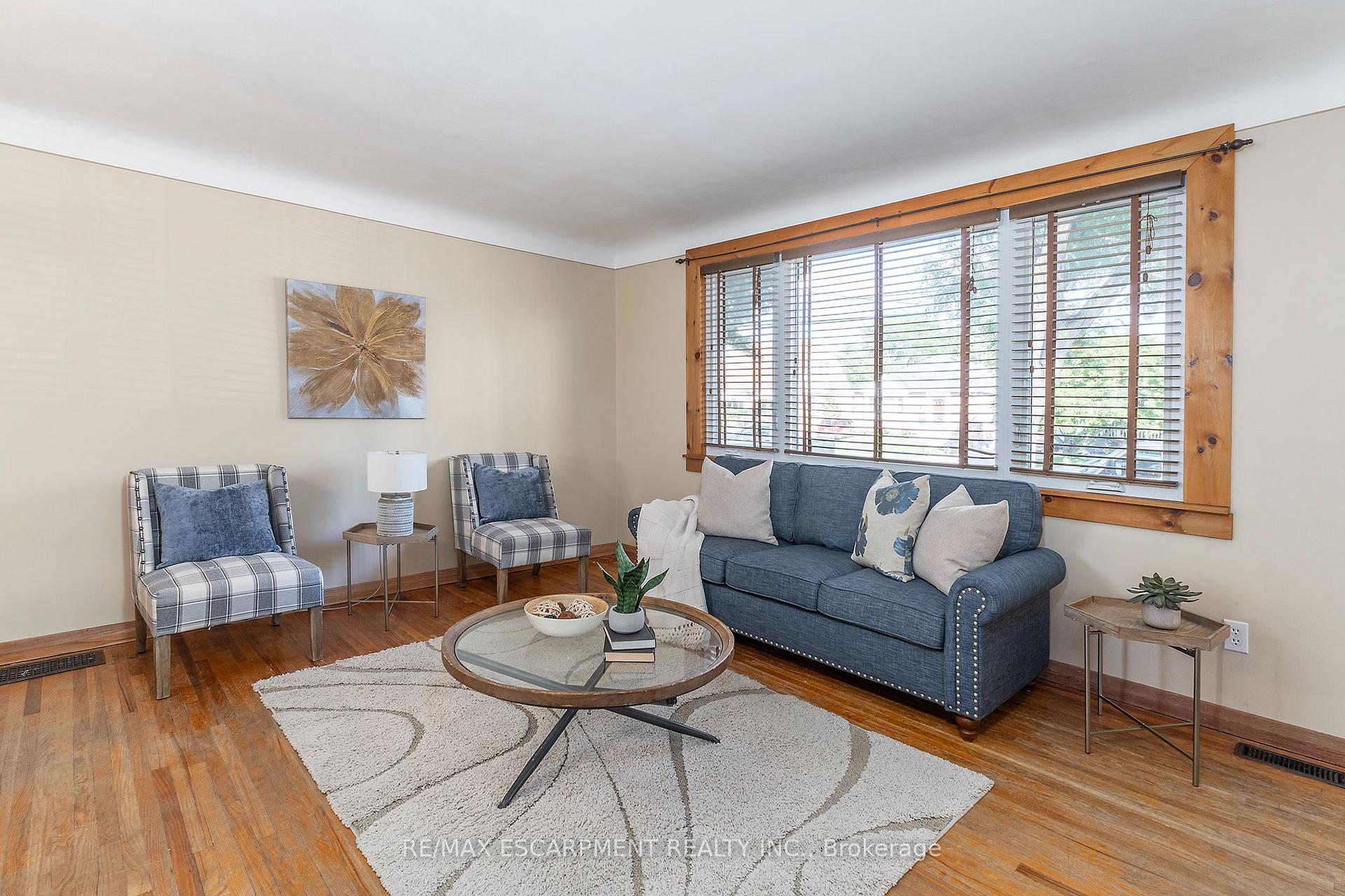 Photo 3 of 274 East 38th Street, Hamilton, Raleigh — HOMEH