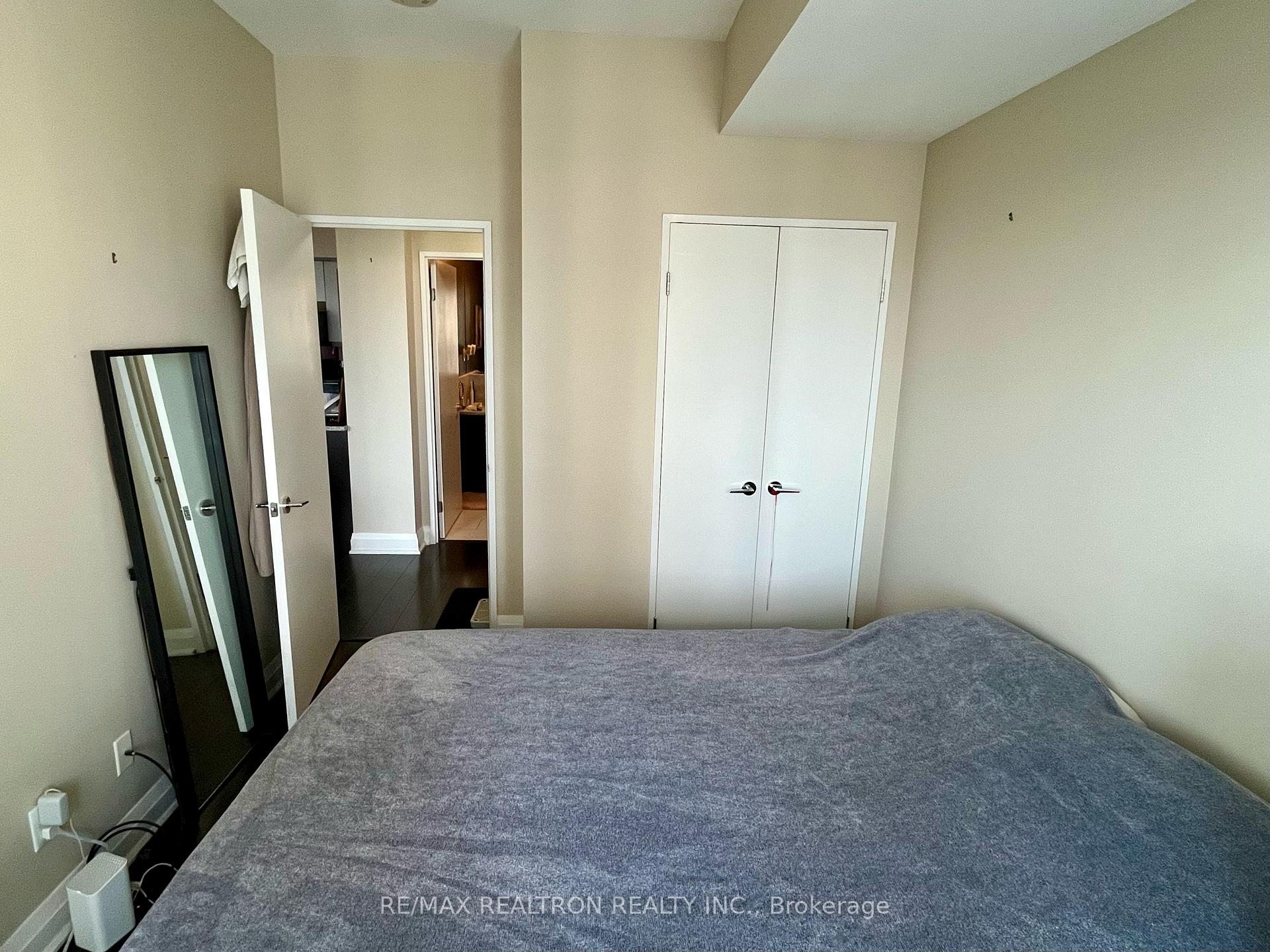 Photo 10 of Unit 1506, 83 Redpath Avenue S, Toronto, Mount Pleasant West — HOMEH