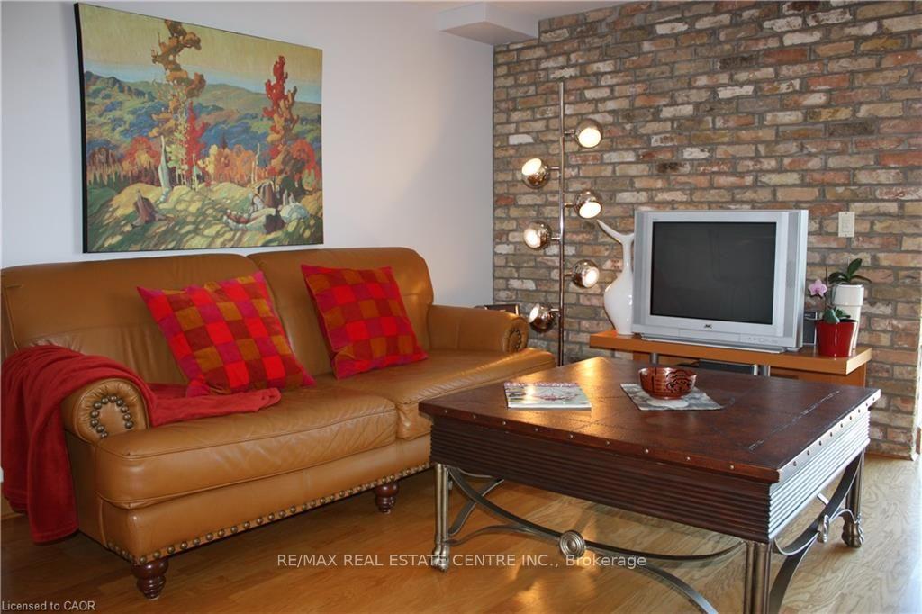Photo 7 of Unit 307, 3 Father David Bauer Drive, Waterloo, Uptown West — HOMEH
