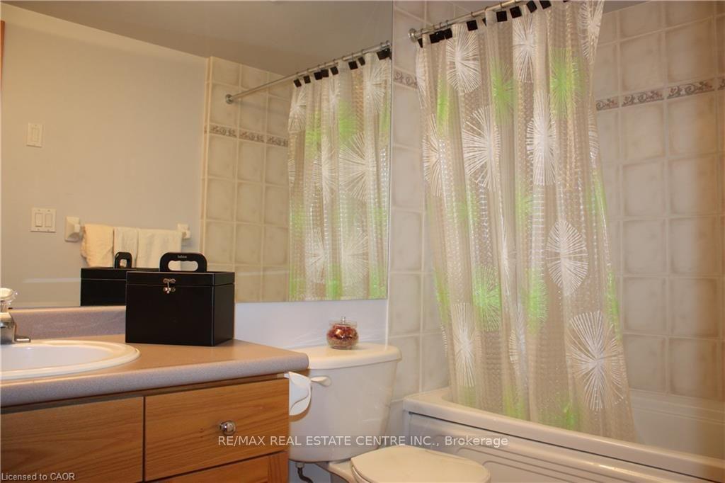 Photo 14 of Unit 307, 3 Father David Bauer Drive, Waterloo, Uptown West — HOMEH