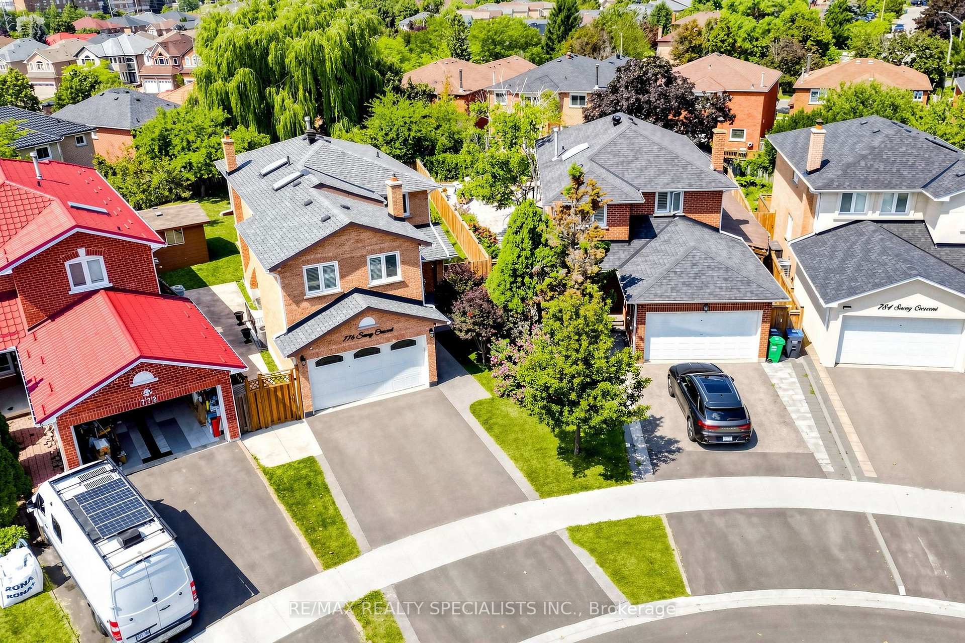 Photo 48 of 776 Savoy Crescent, Mississauga, Hurontario — HOMEH