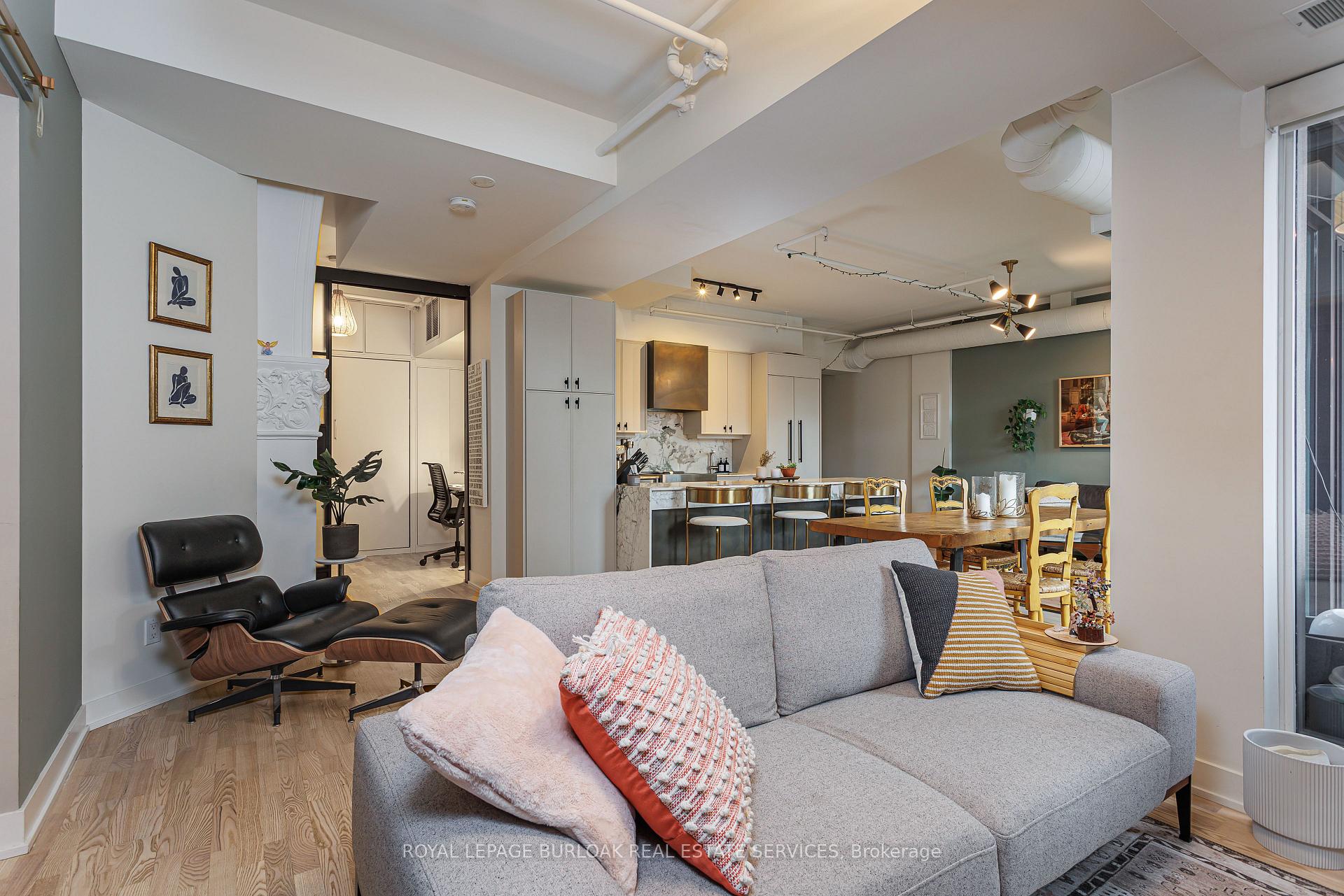Photo 14 of Unit 208, 152 Annette Street, Toronto, Junction Area — HOMEH