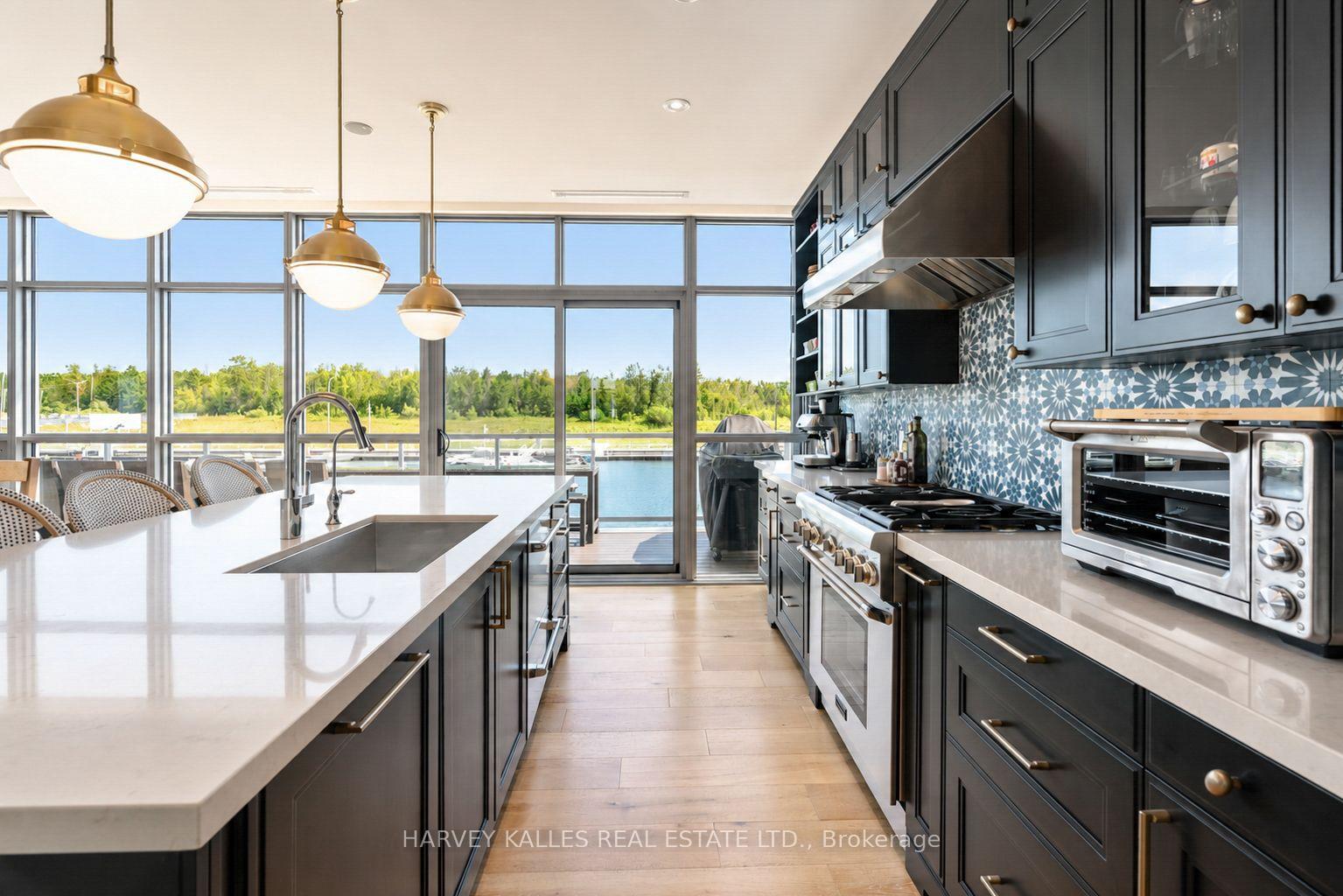 Photo 16 of 3787 Mangusta Court, Innisfil, Rural Innisfil — HOMEH