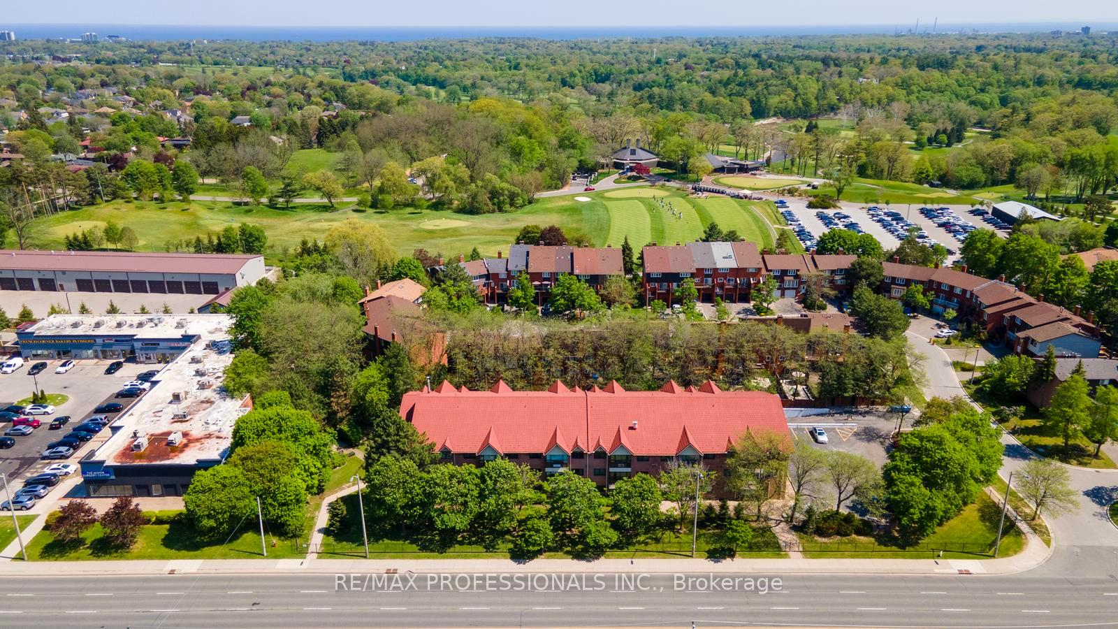 Photo 2 of Unit 313, 1275 Cornerbrook Place, Mississauga, Erindale — HOMEH