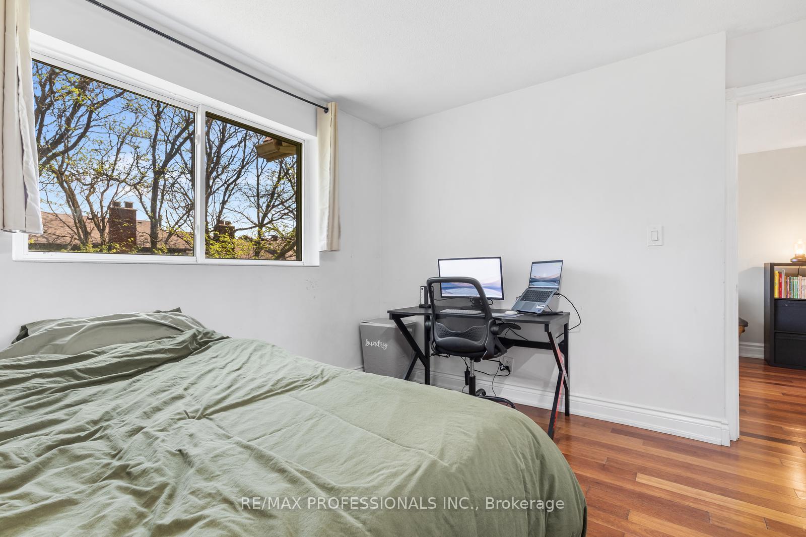 Photo 16 of Unit 313, 1275 Cornerbrook Place, Mississauga, Erindale — HOMEH