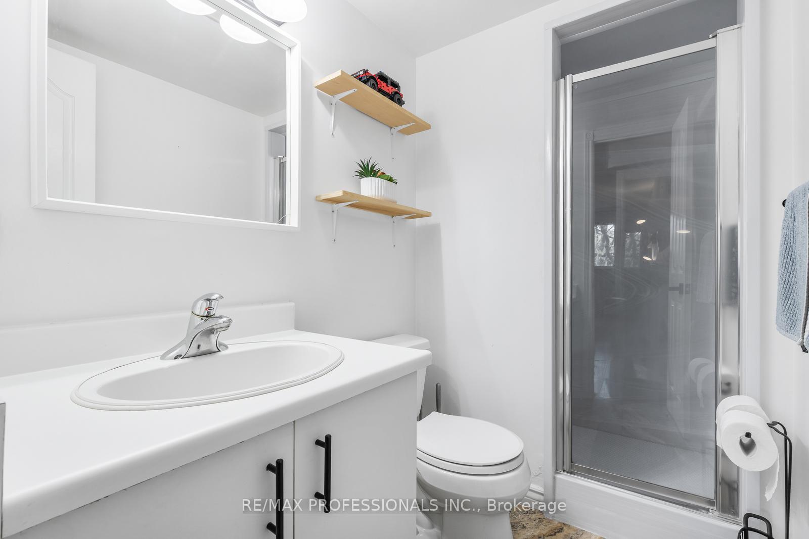 Photo 18 of Unit 313, 1275 Cornerbrook Place, Mississauga, Erindale — HOMEH