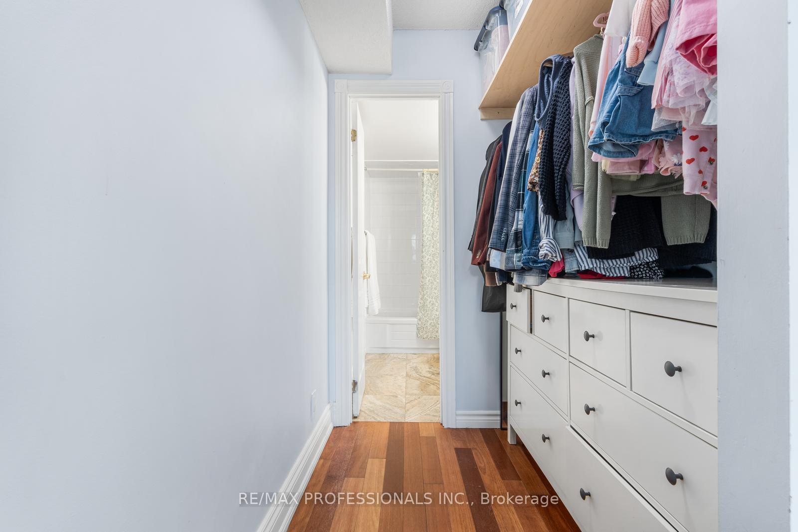 Photo 22 of Unit 313, 1275 Cornerbrook Place, Mississauga, Erindale — HOMEH
