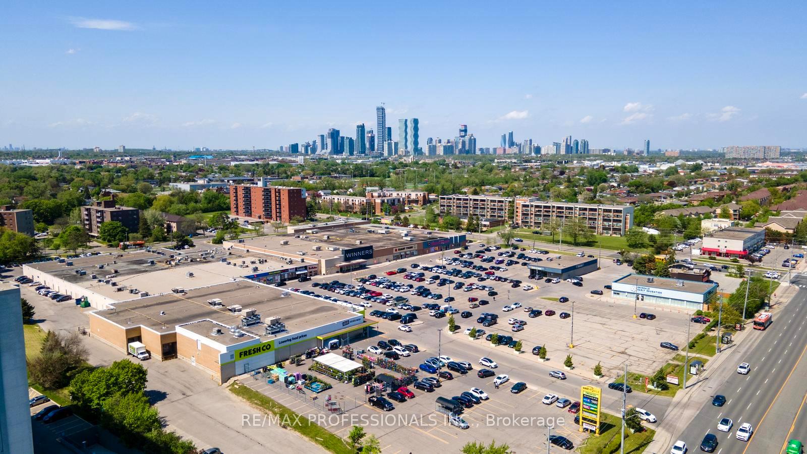 Photo 38 of Unit 313, 1275 Cornerbrook Place, Mississauga, Erindale — HOMEH
