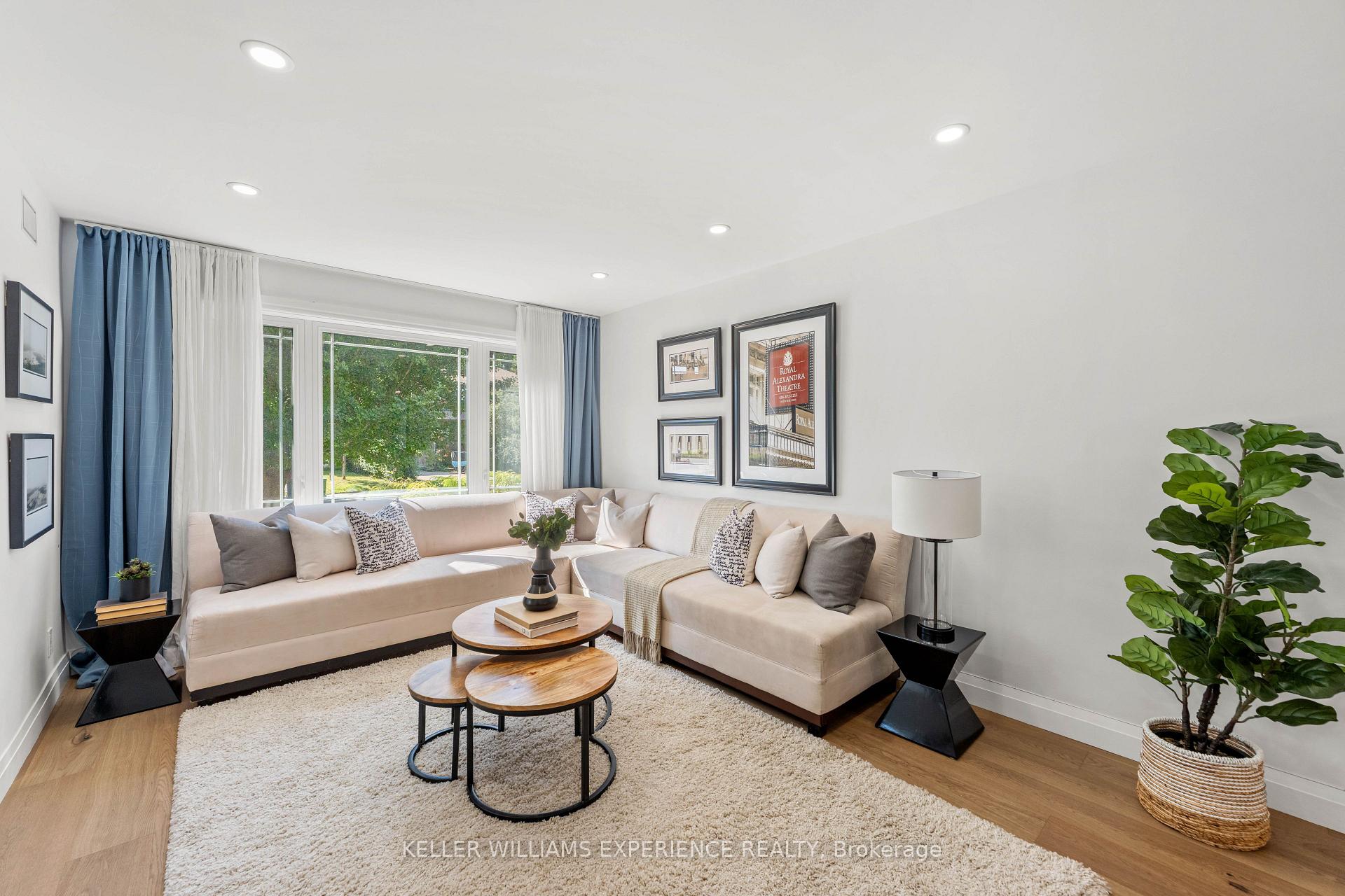 Photo 6 of 260 Donlea Drive, Toronto, Leaside — HOMEH