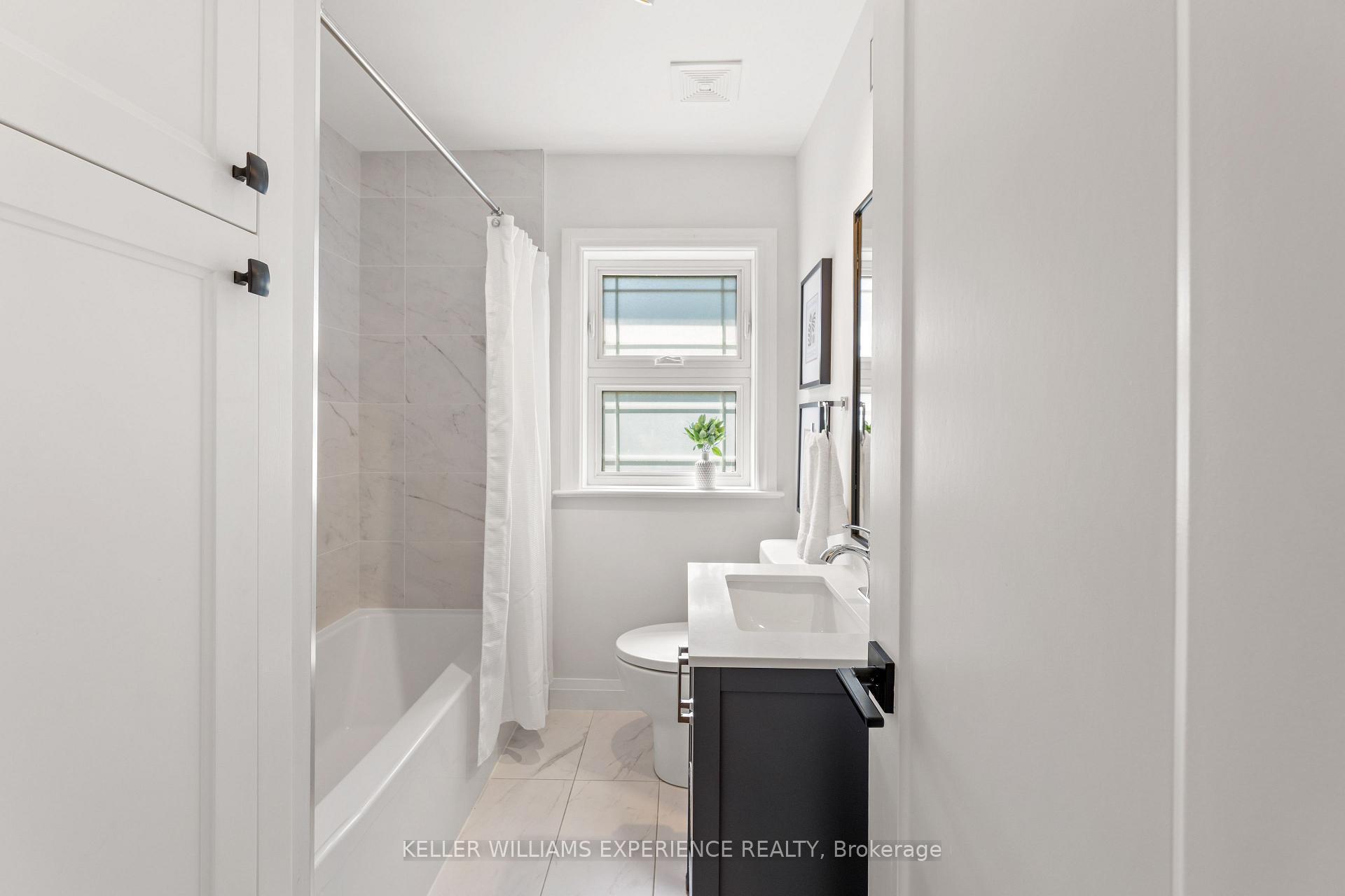 Photo 27 of 260 Donlea Drive, Toronto, Leaside — HOMEH
