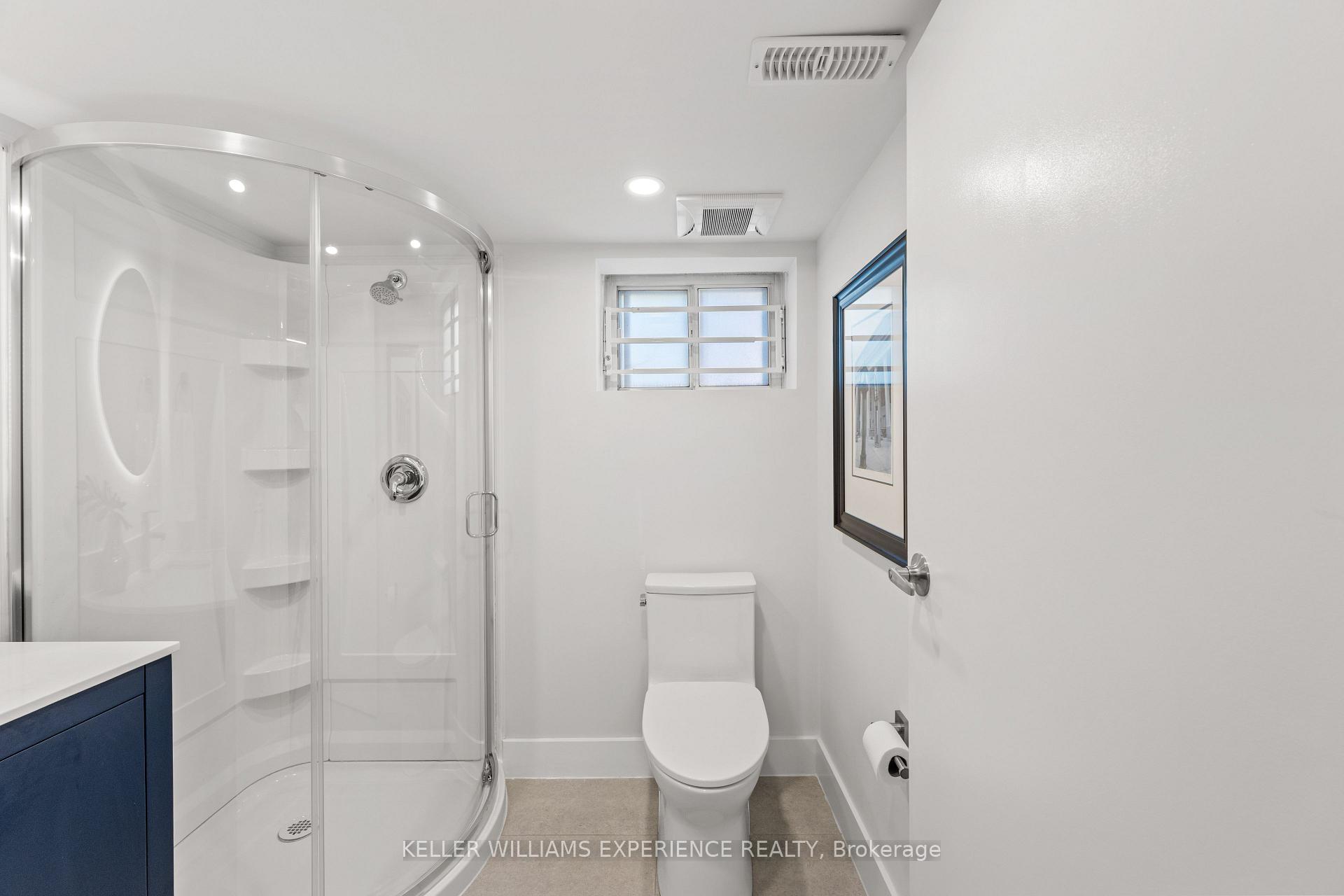 Photo 36 of 260 Donlea Drive, Toronto, Leaside — HOMEH
