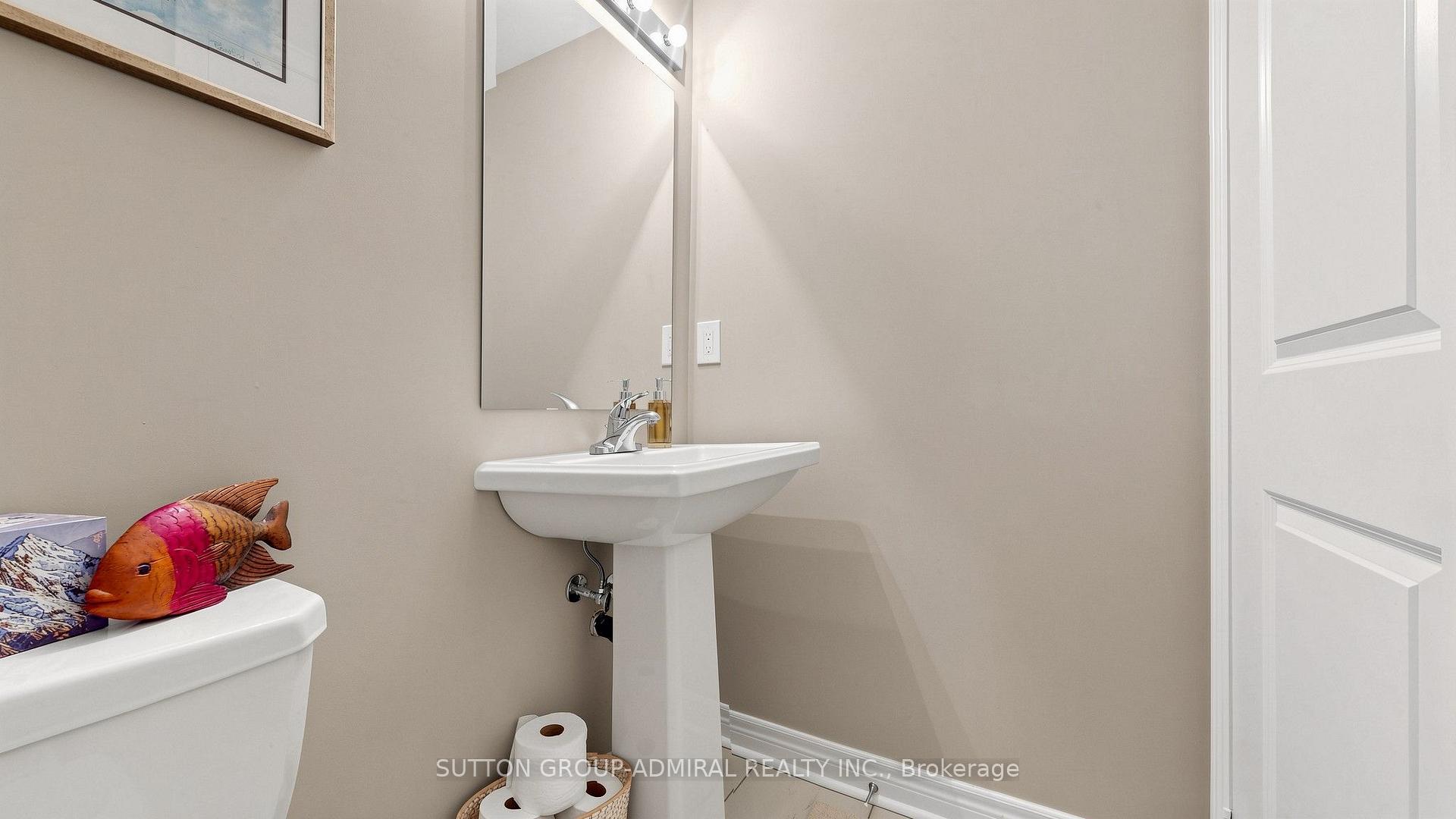 Photo 20 of 109 Laskin Drive, Vaughan, Patterson — HOMEH