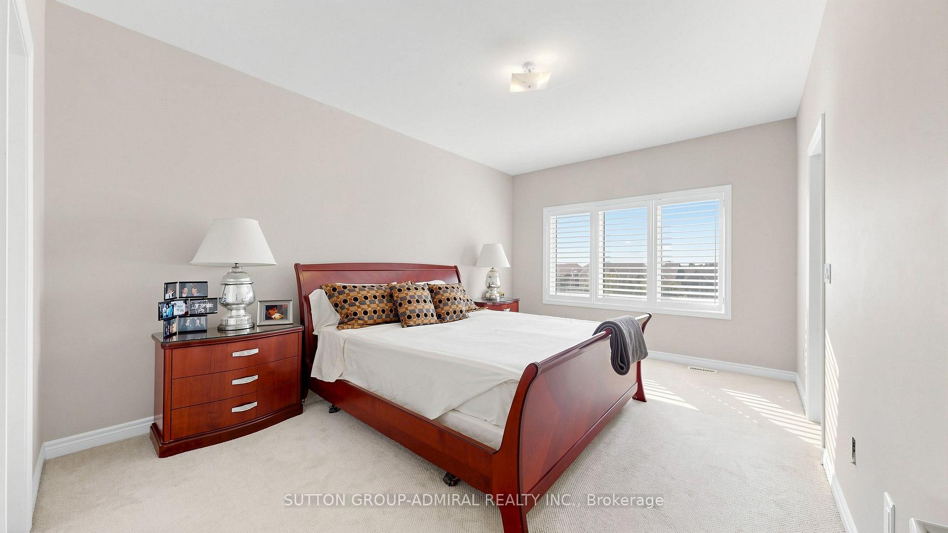 Photo 23 of 109 Laskin Drive, Vaughan, Patterson — HOMEH