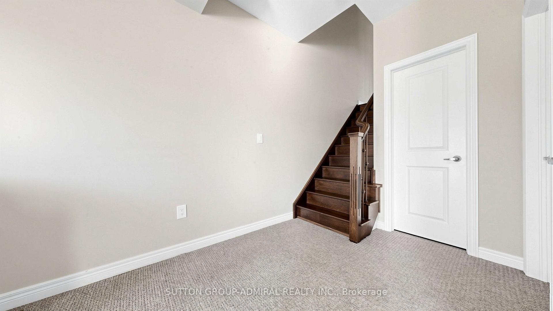 Photo 29 of 109 Laskin Drive, Vaughan, Patterson — HOMEH