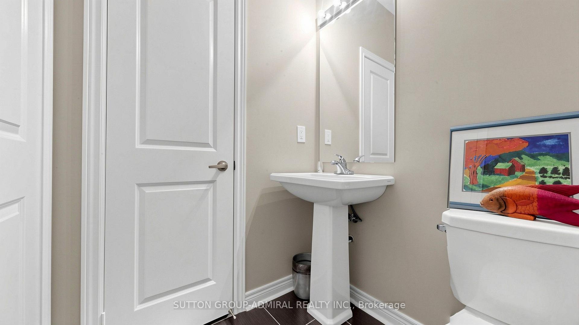 Photo 32 of 109 Laskin Drive, Vaughan, Patterson — HOMEH