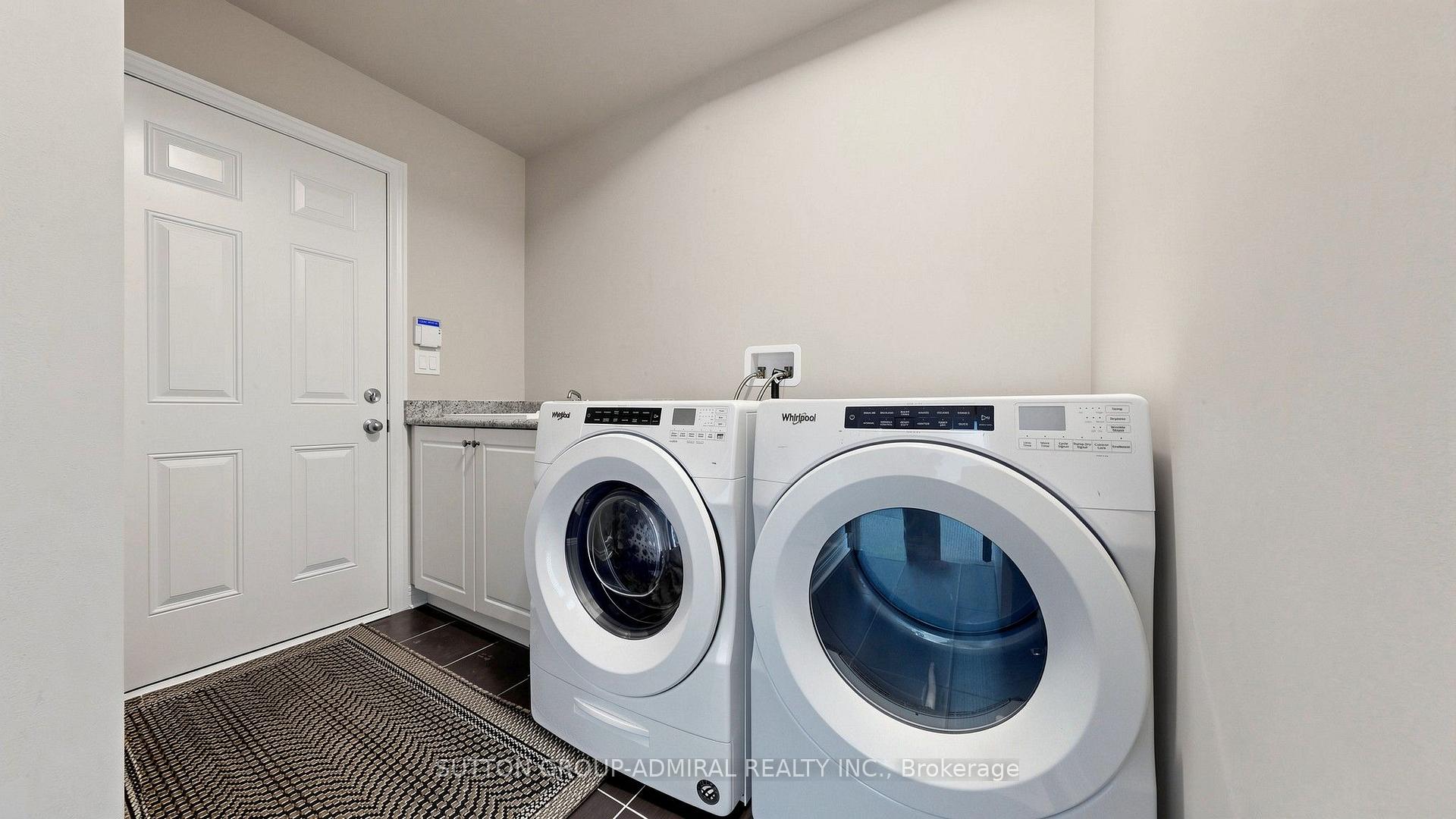 Photo 33 of 109 Laskin Drive, Vaughan, Patterson — HOMEH