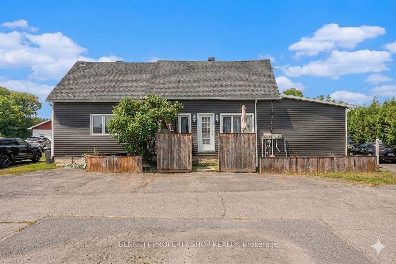 Photo of 2489 Du Lac Road
