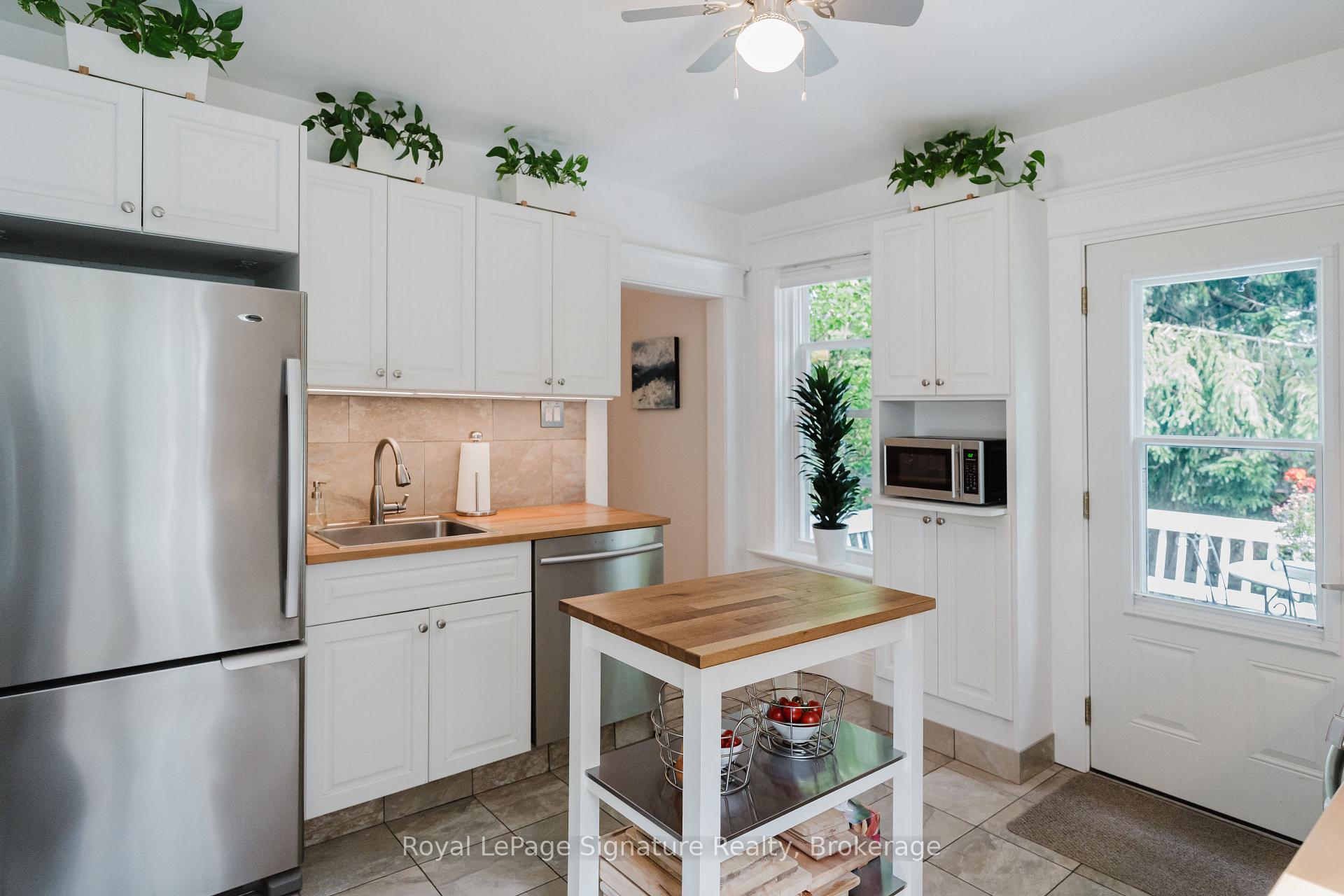 Photo 13 of 76 Trowbridge Street W, Meaford — HOMEH