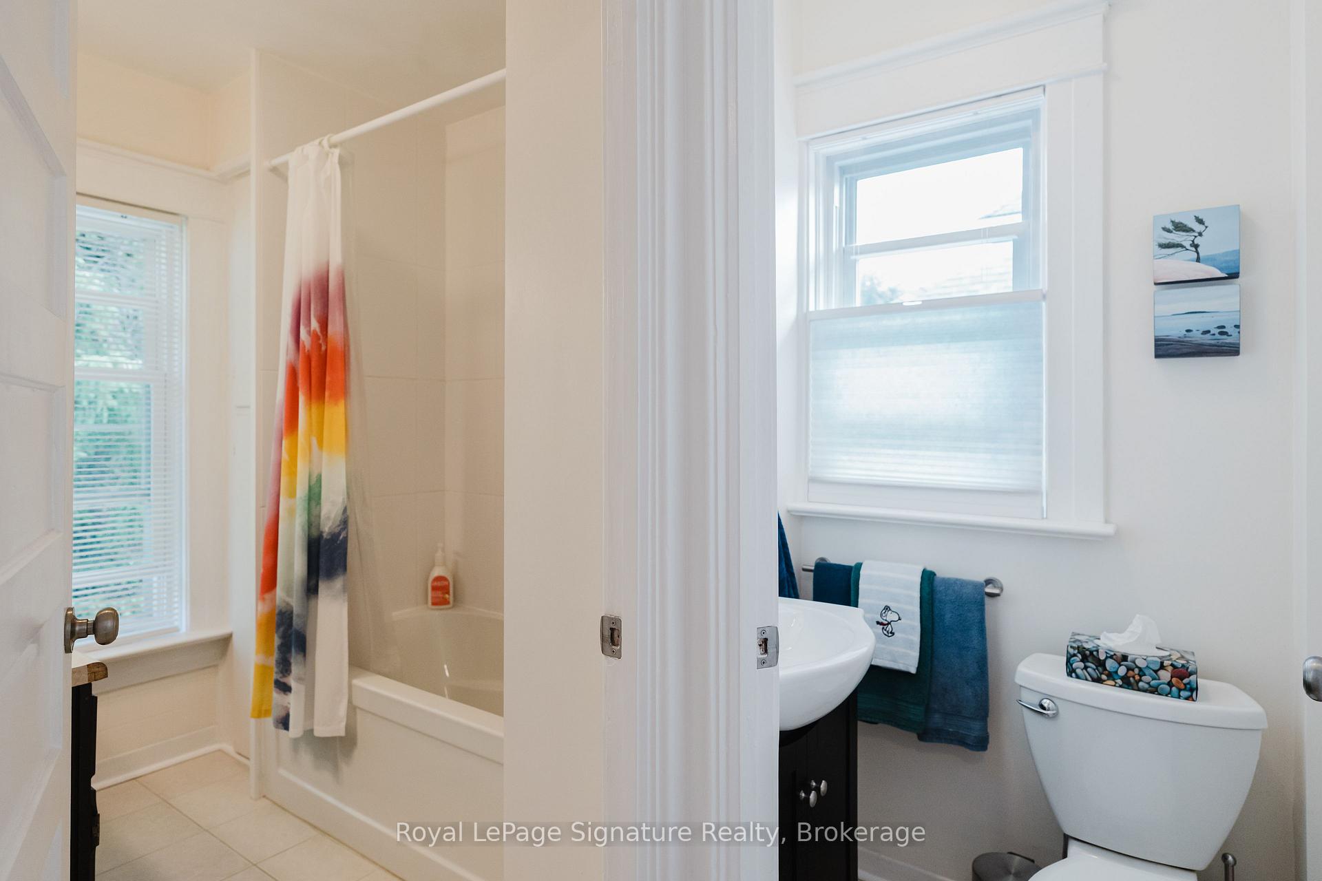 Photo 17 of 76 Trowbridge Street W, Meaford — HOMEH