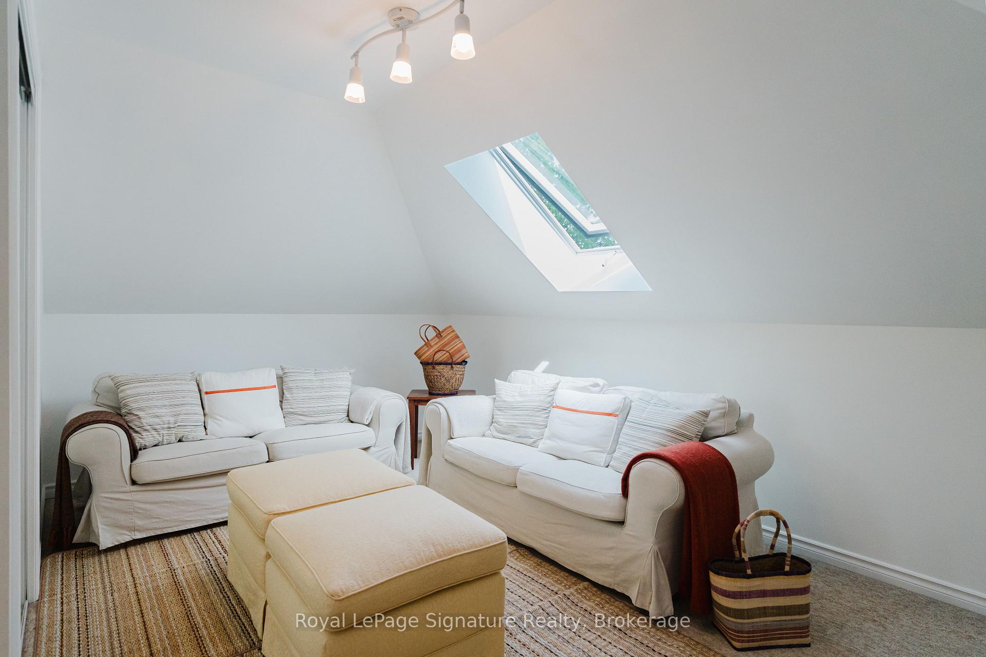 Photo 26 of 76 Trowbridge Street W, Meaford — HOMEH