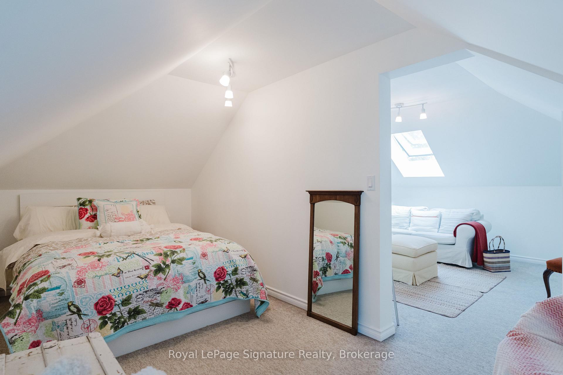 Photo 28 of 76 Trowbridge Street W, Meaford — HOMEH
