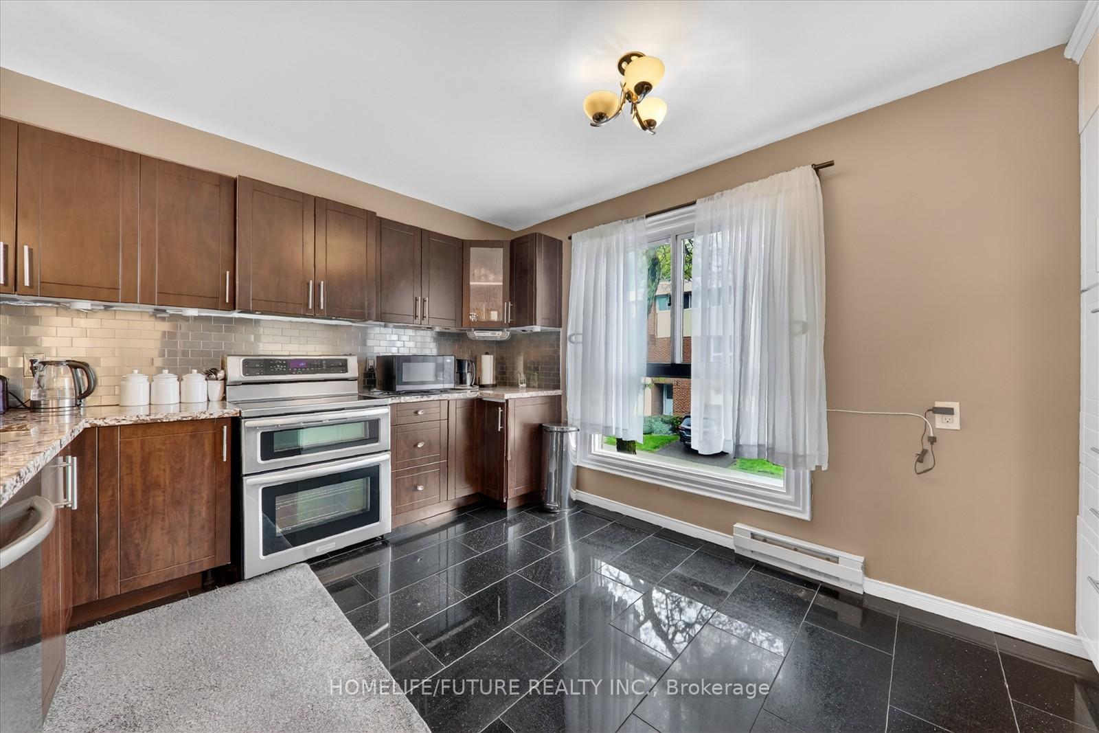Photo 19 of Unit 70, 38 John Cabot Way, North York, Glenfield-Jane Heights — HOMEH