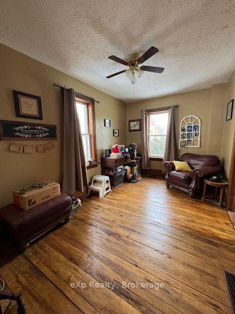 Photo 10 of 1775 4th Avenue W, Owen Sound — HOMEH