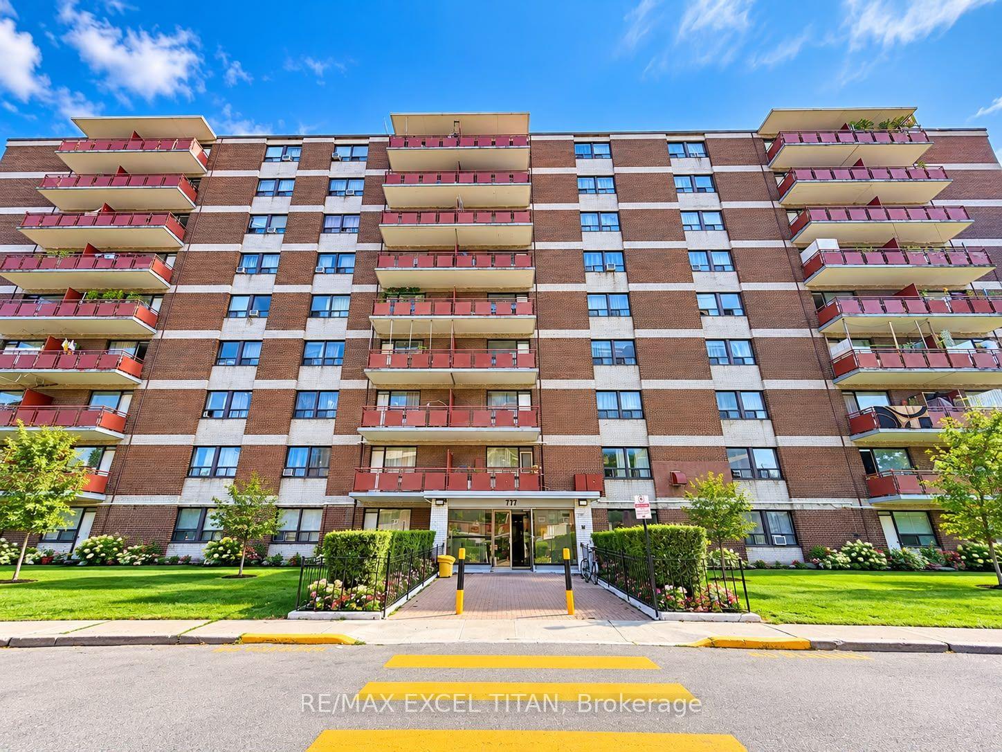 Photo 1 of Unit 403, 777 Jane Street, Toronto, Rockcliffe-Smythe — HOMEH