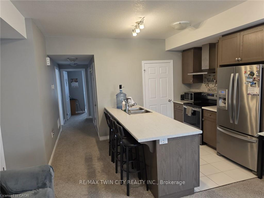 Photo 5 of Unit 32, 60 Oat Lane, Kitchener, Huron Park — HOMEH