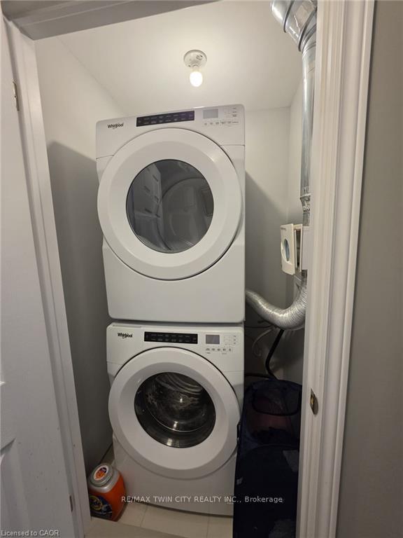 Photo 10 of Unit 32, 60 Oat Lane, Kitchener, Huron Park — HOMEH