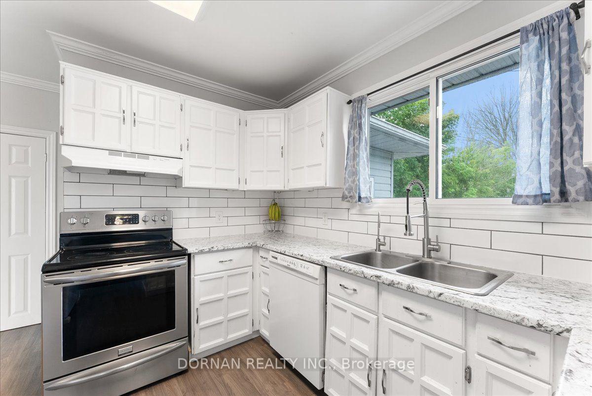 Photo 9 of 24 Butternut Drive, Kawartha Lakes, Lindsay — HOMEH