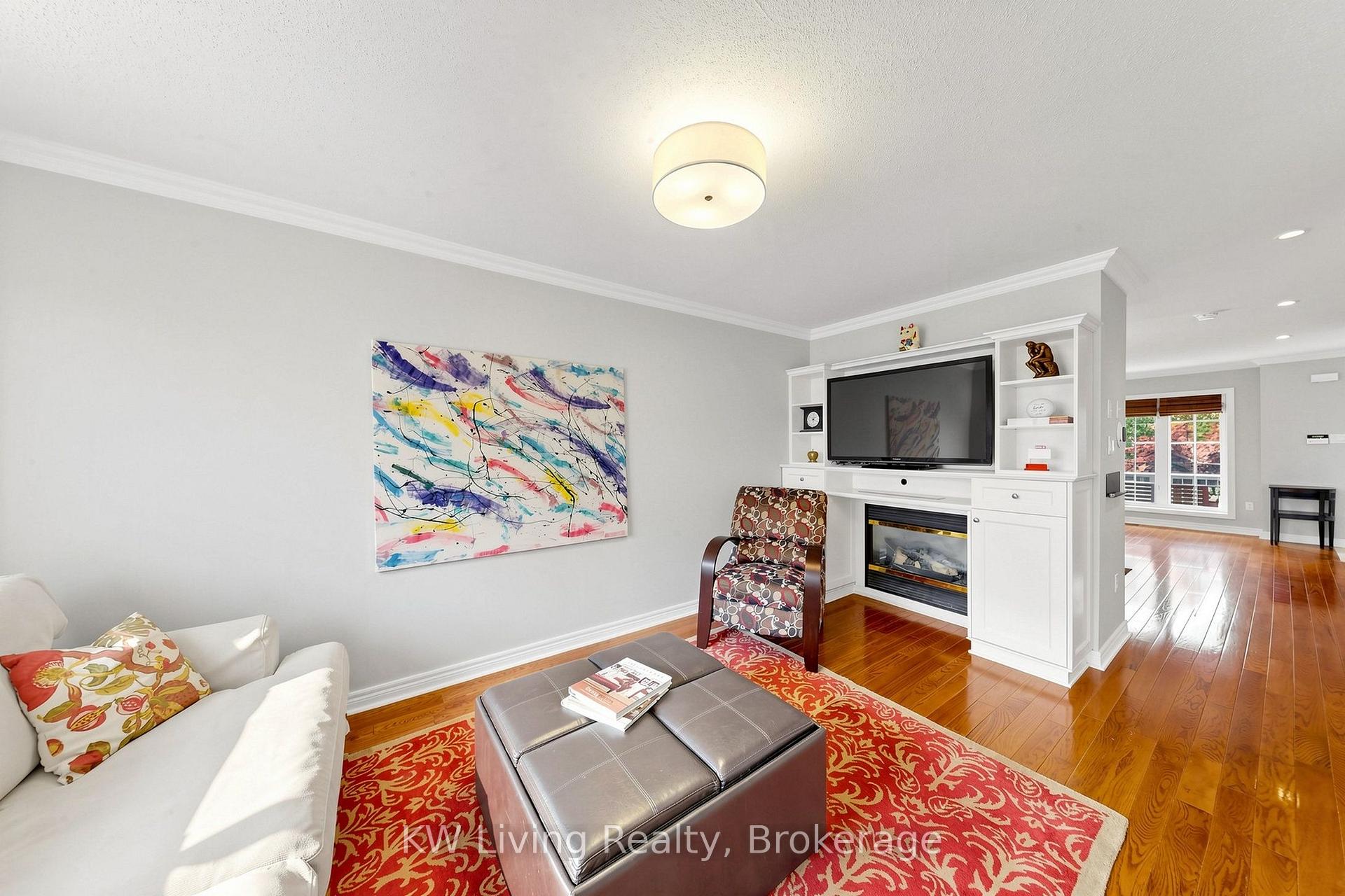 Photo 9 of 72 Stotts Crescent, Markham, Wismer — HOMEH