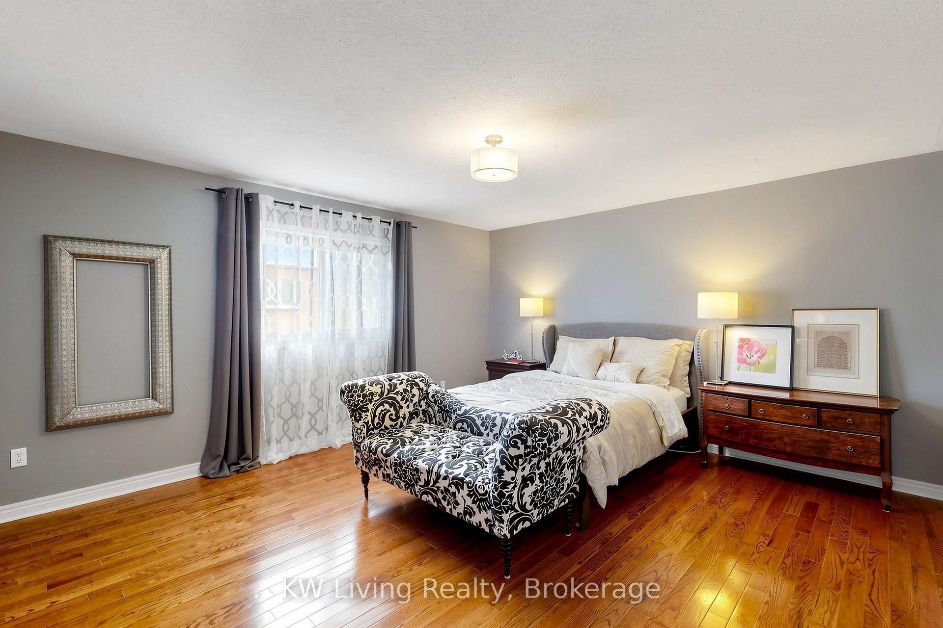 Photo 15 of 72 Stotts Crescent, Markham, Wismer — HOMEH