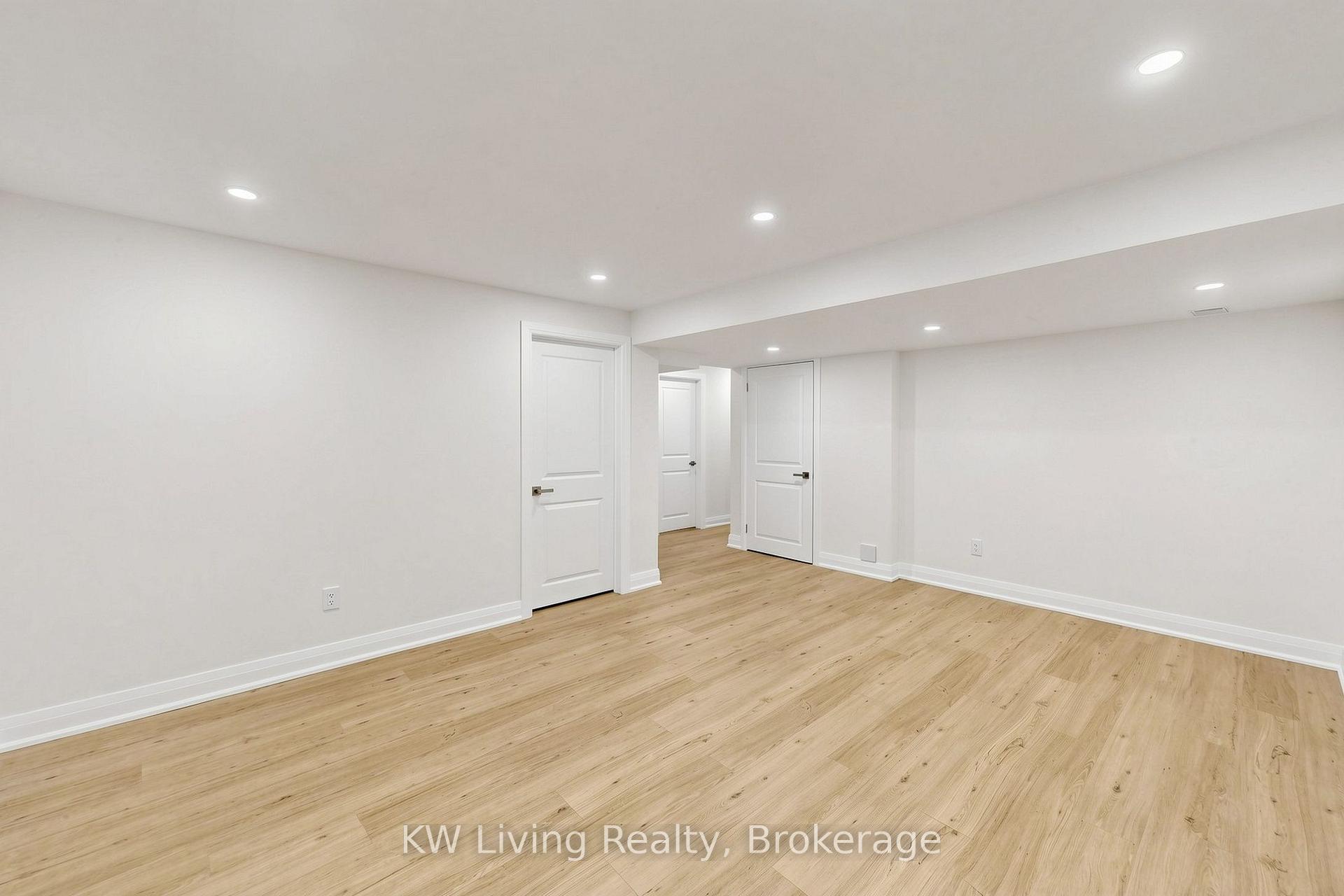 Photo 30 of 72 Stotts Crescent, Markham, Wismer — HOMEH