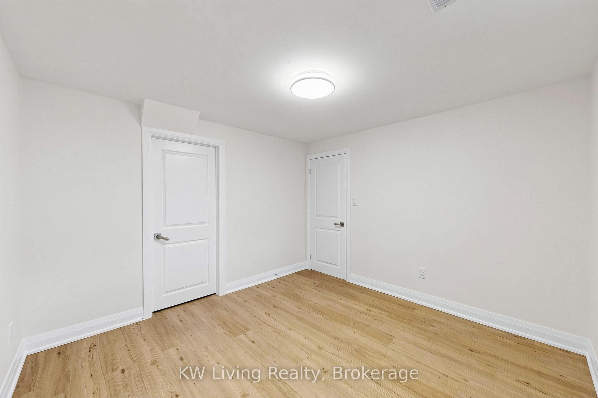 Photo 34 of 72 Stotts Crescent, Markham, Wismer — HOMEH