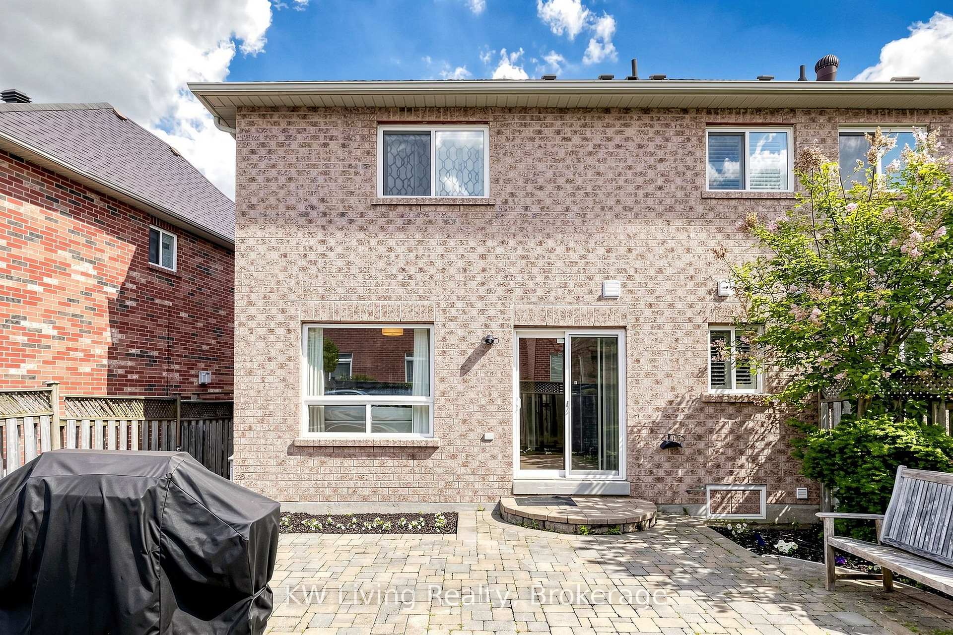 Photo 42 of 72 Stotts Crescent, Markham, Wismer — HOMEH