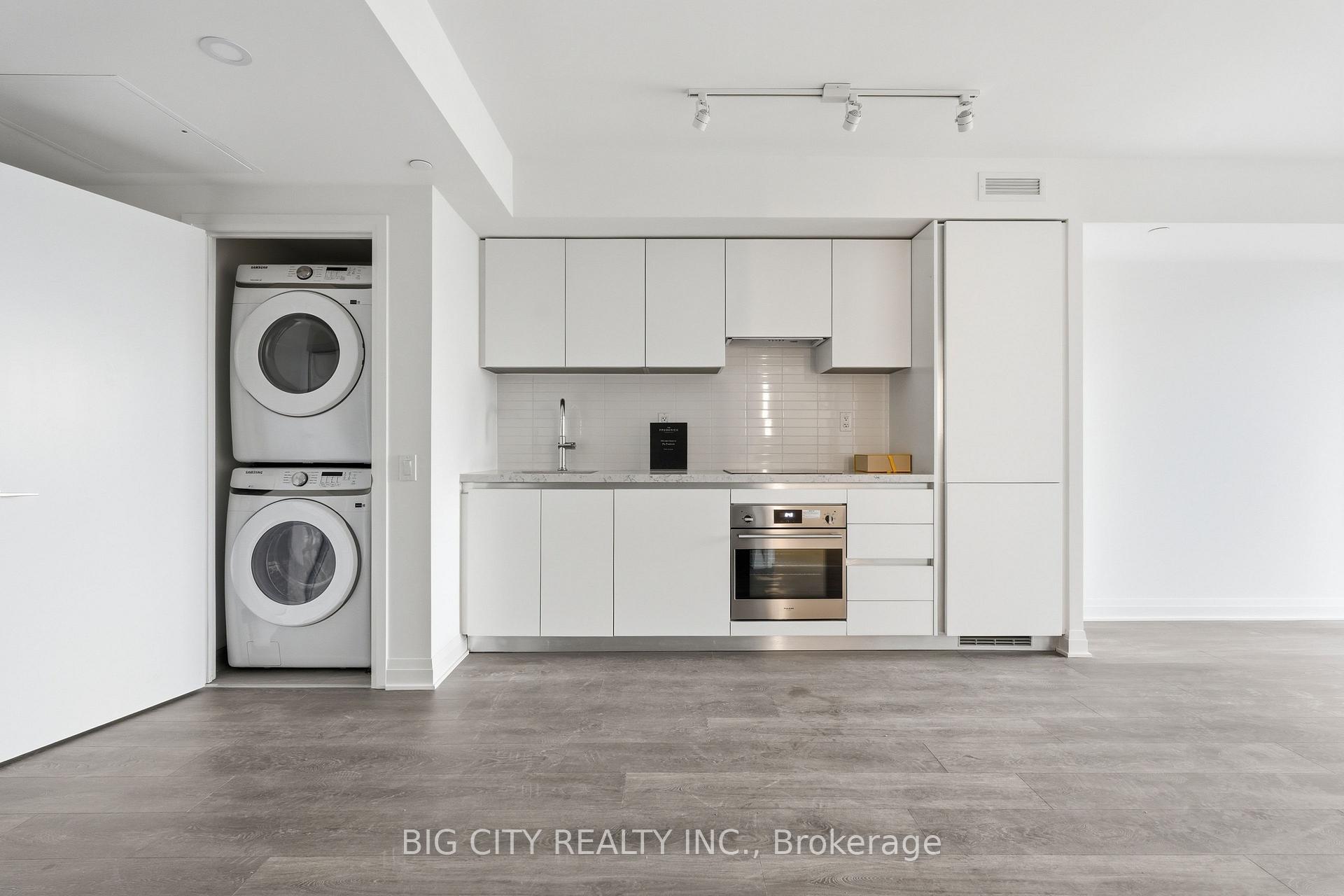 Photo 5 of Unit 609, 25 Frederick Todd Way, Toronto, Thorncliffe Park — HOMEH