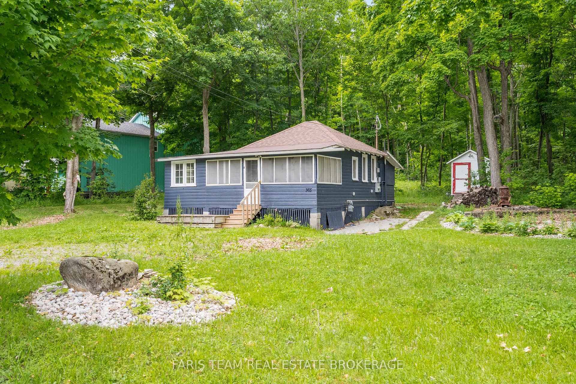 Photo of 365 Robins Point Road
